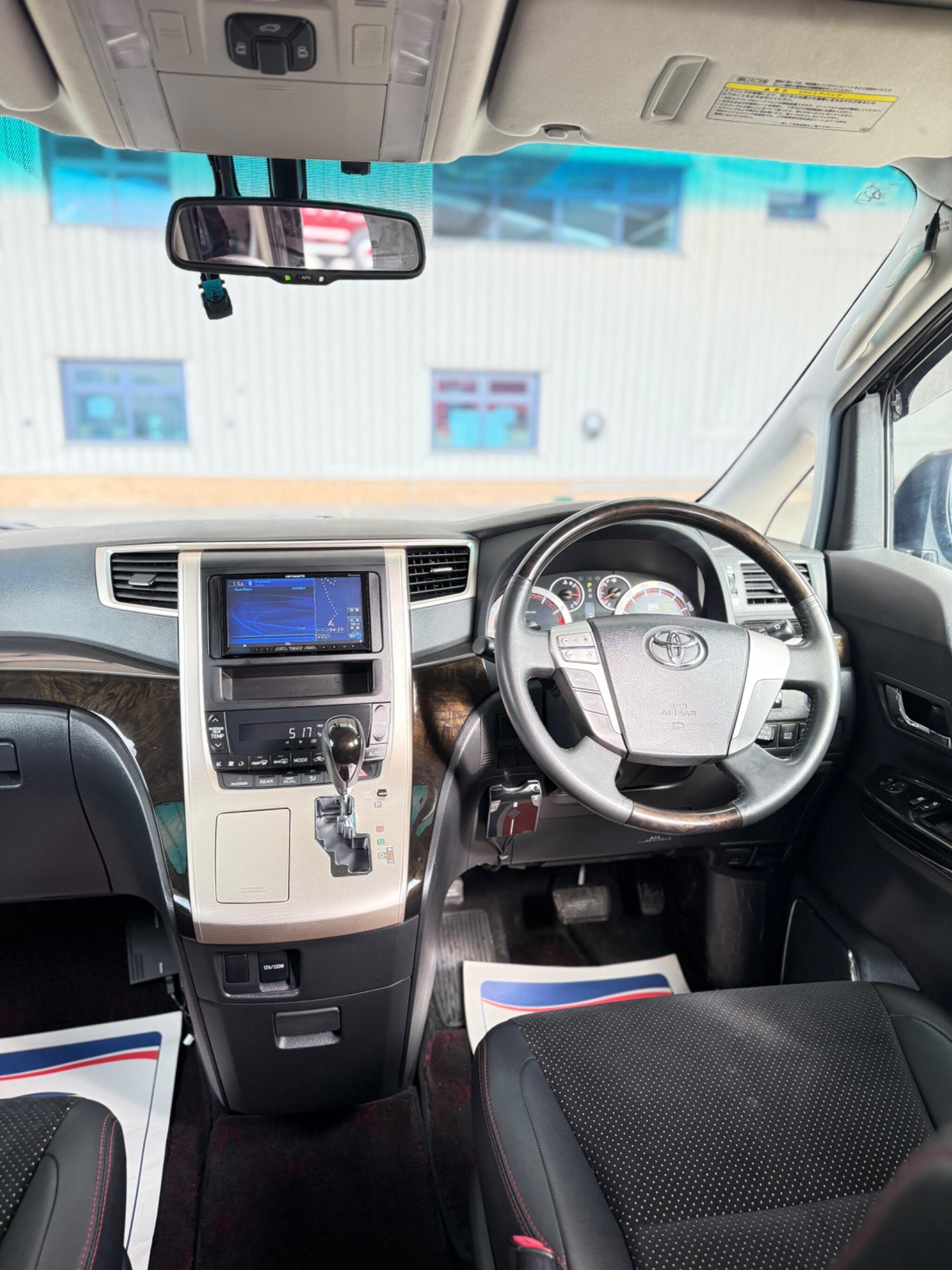 Toyota Vellfire - Image 39