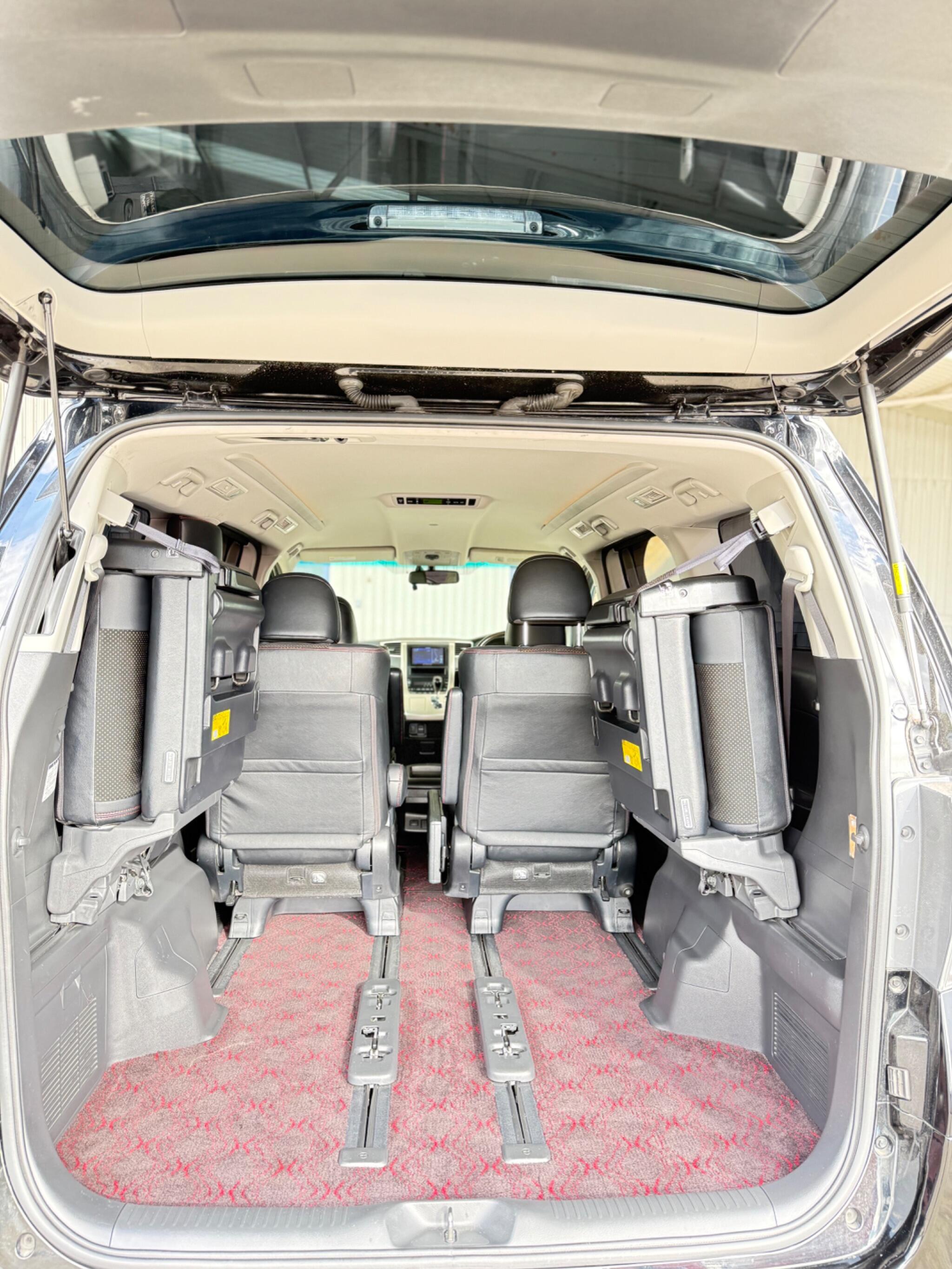 Toyota Vellfire - Image 42