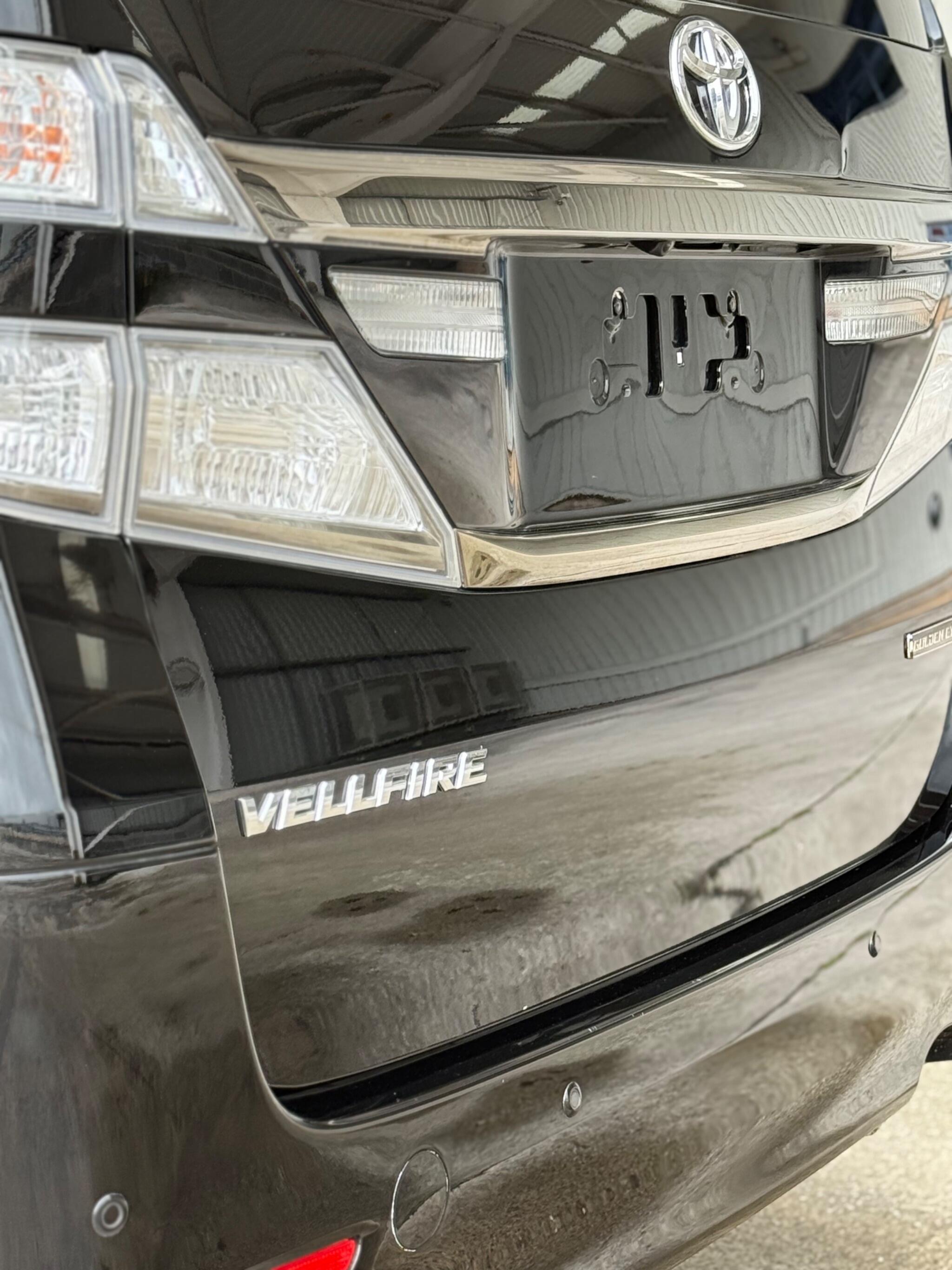 Toyota Vellfire - Image 55