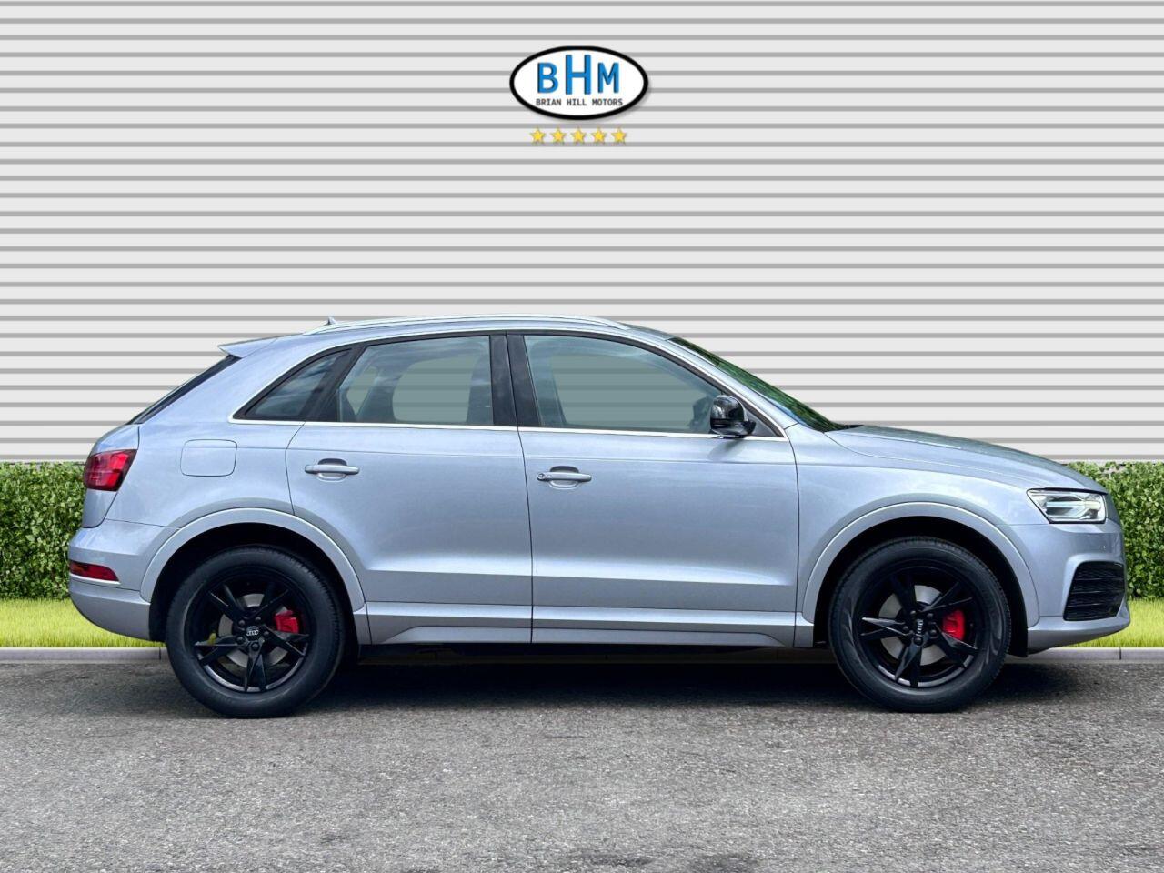 Audi Q3 - Image 2