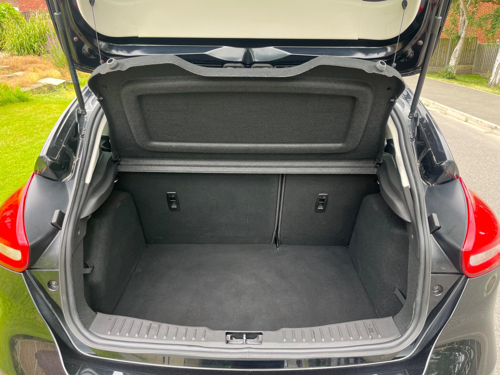 Ford Focus - Image 5