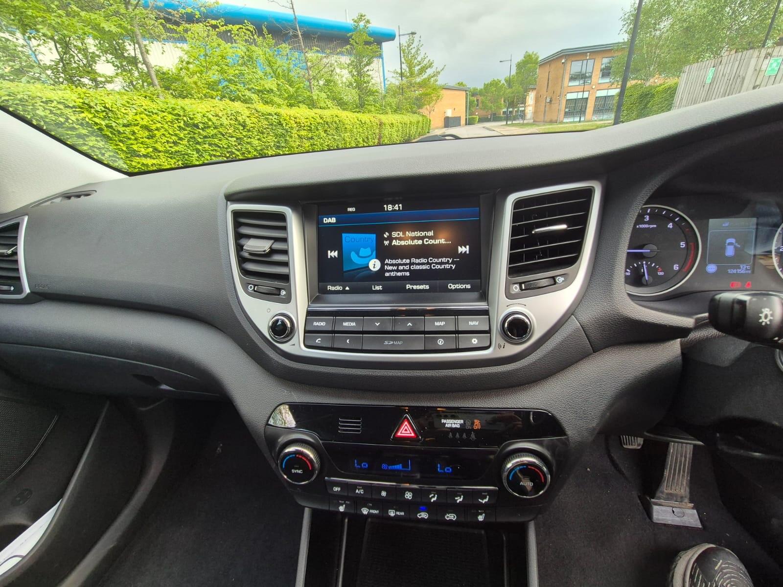 Hyundai Tucson - Image 14