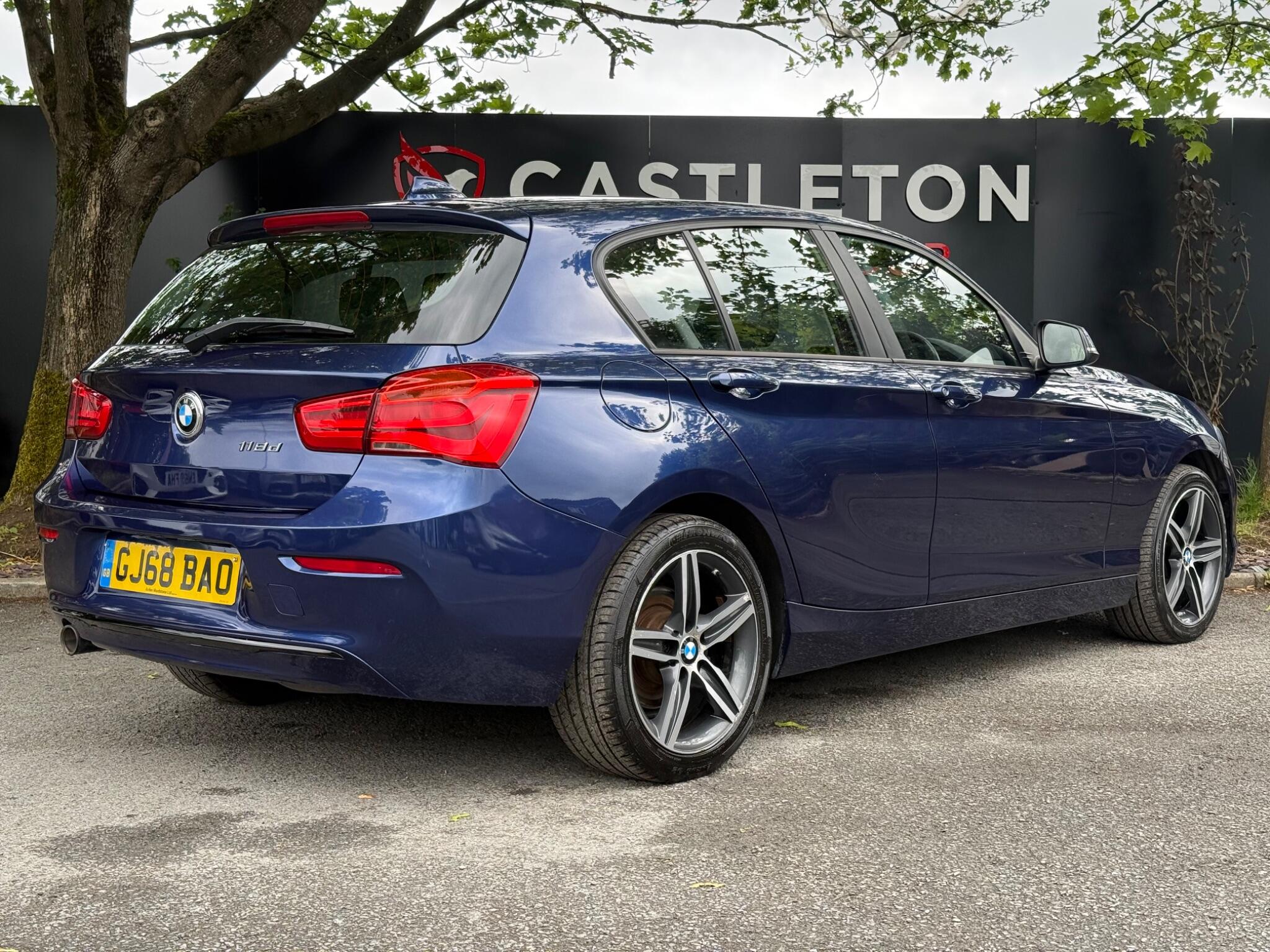 BMW 1 Series - Image 6