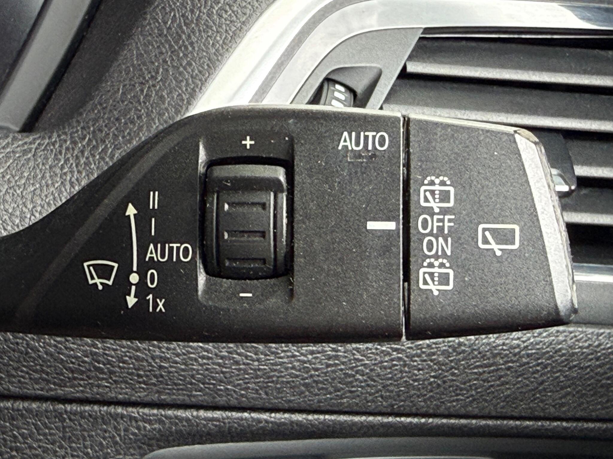 BMW 1 Series - Image 30