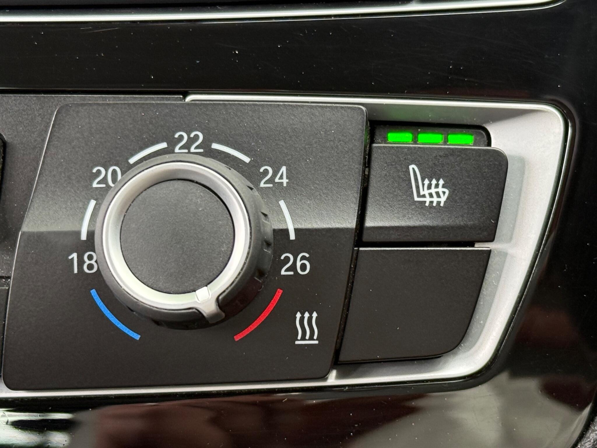 BMW 1 Series - Image 34