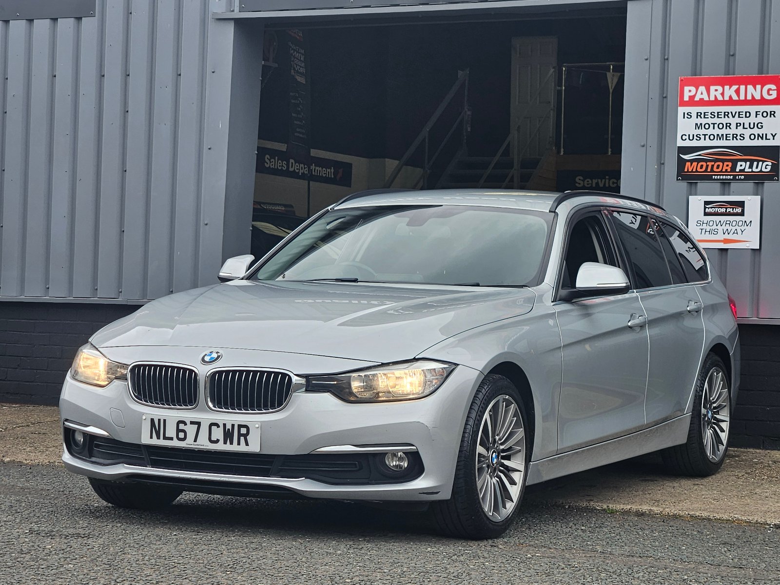 BMW 3 Series - Image 5