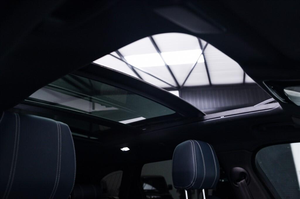 Land Rover Range Rover Velar - Image 5