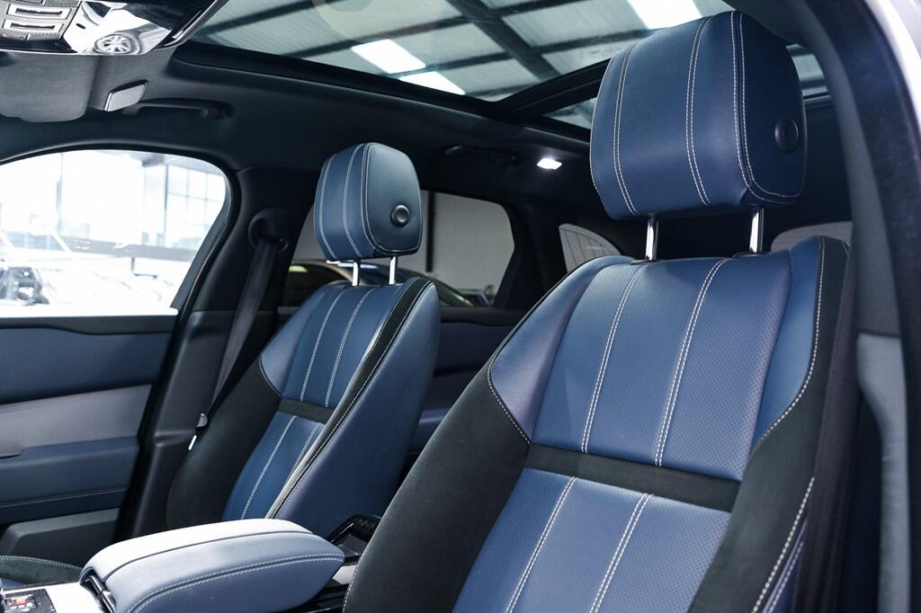 Land Rover Range Rover Velar - Image 12