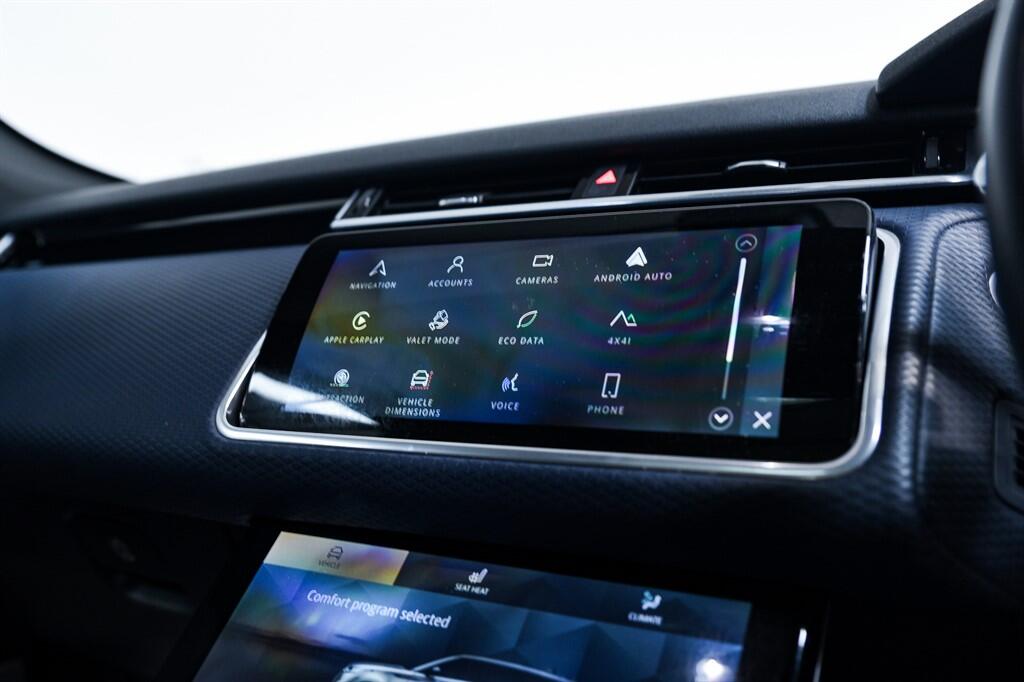 Land Rover Range Rover Velar - Image 17
