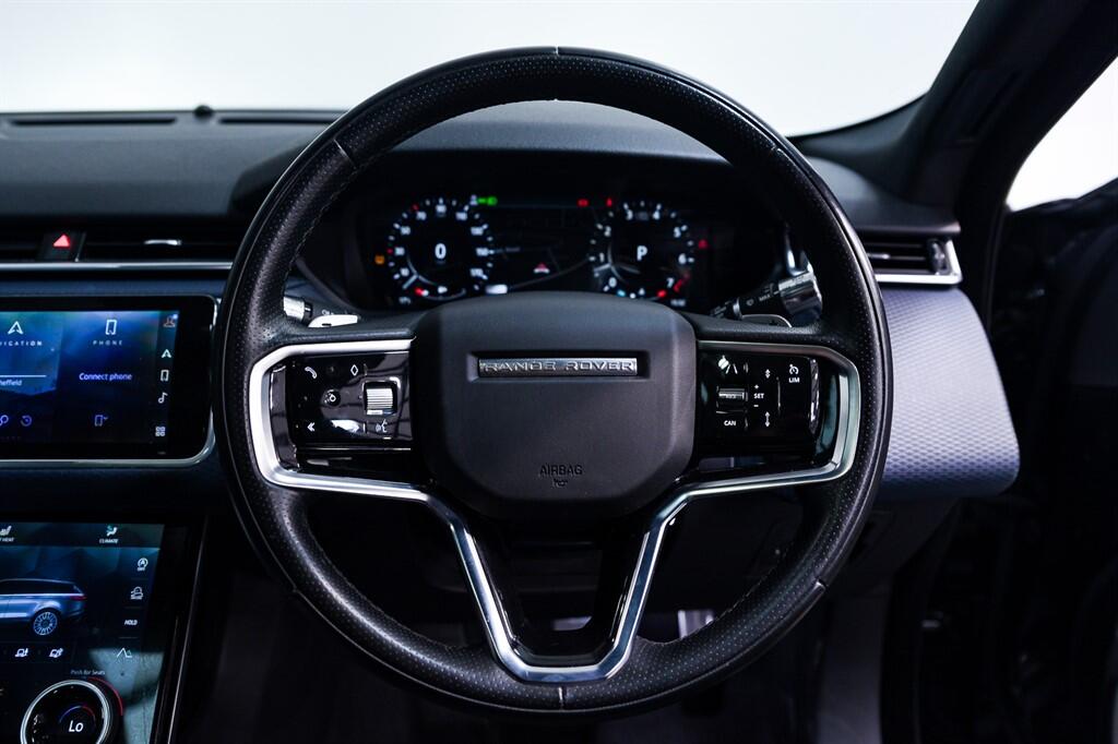 Land Rover Range Rover Velar - Image 18