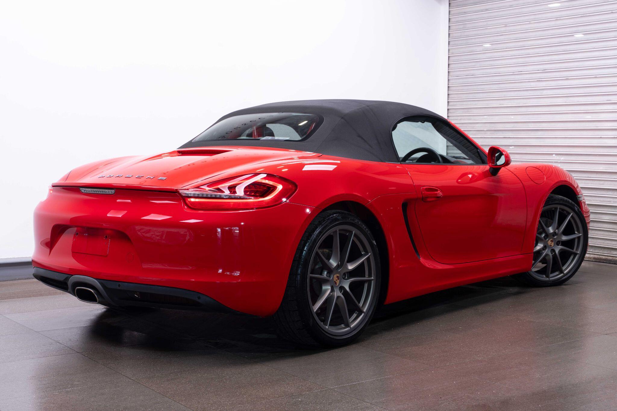 Porsche Boxster - Image 4