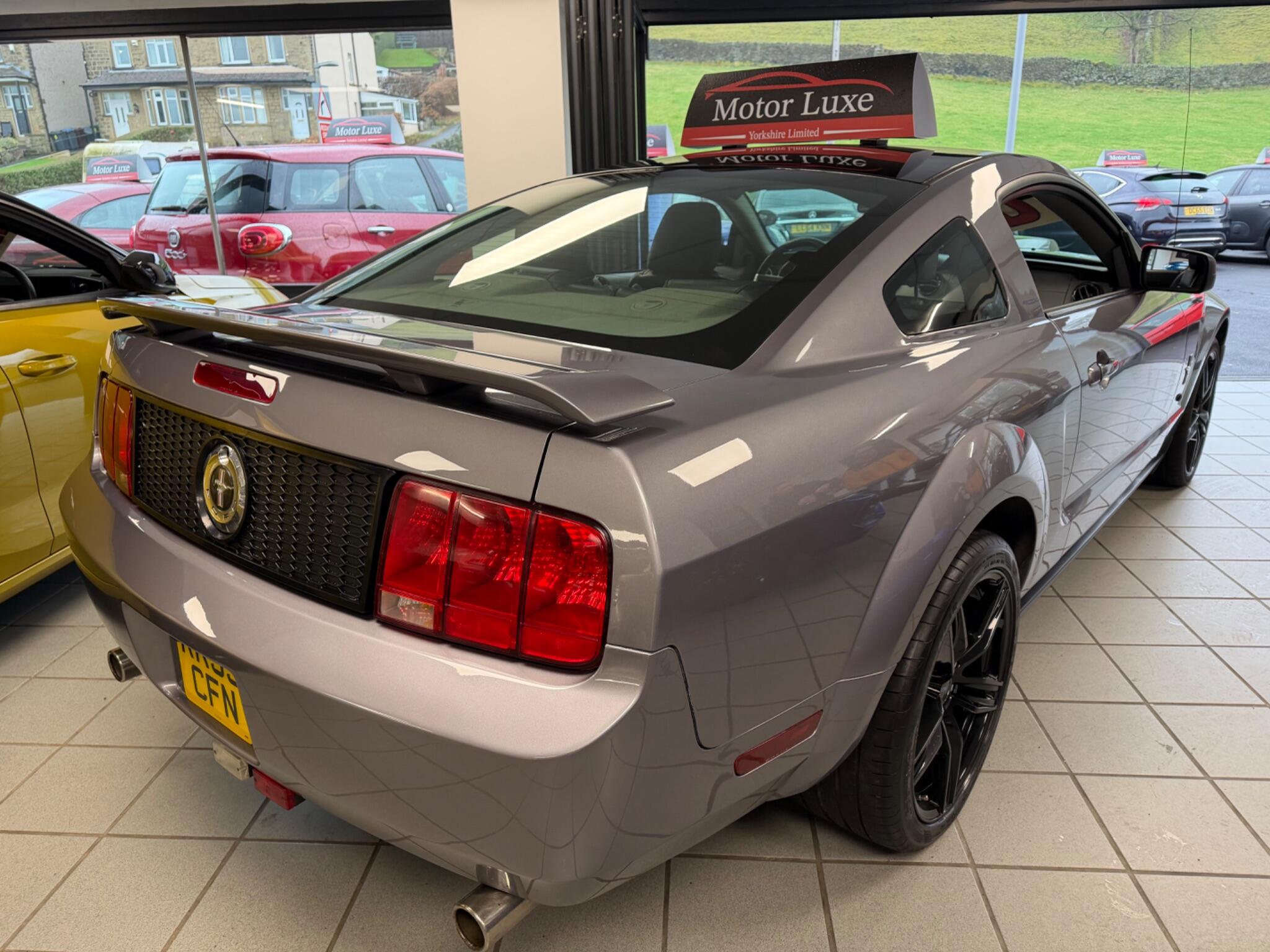 Ford Mustang - Image 20