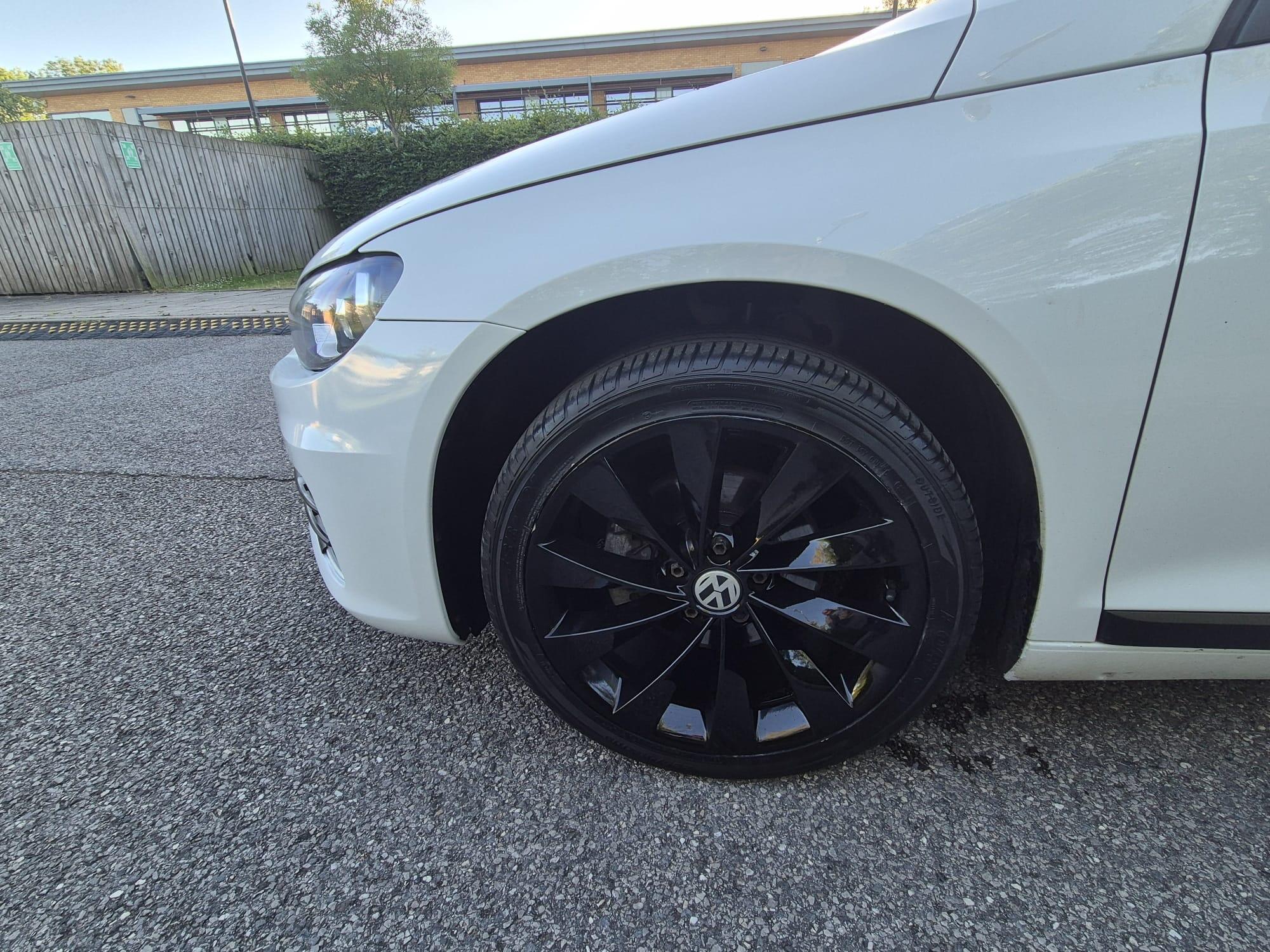 Volkswagen Scirocco - Image 26