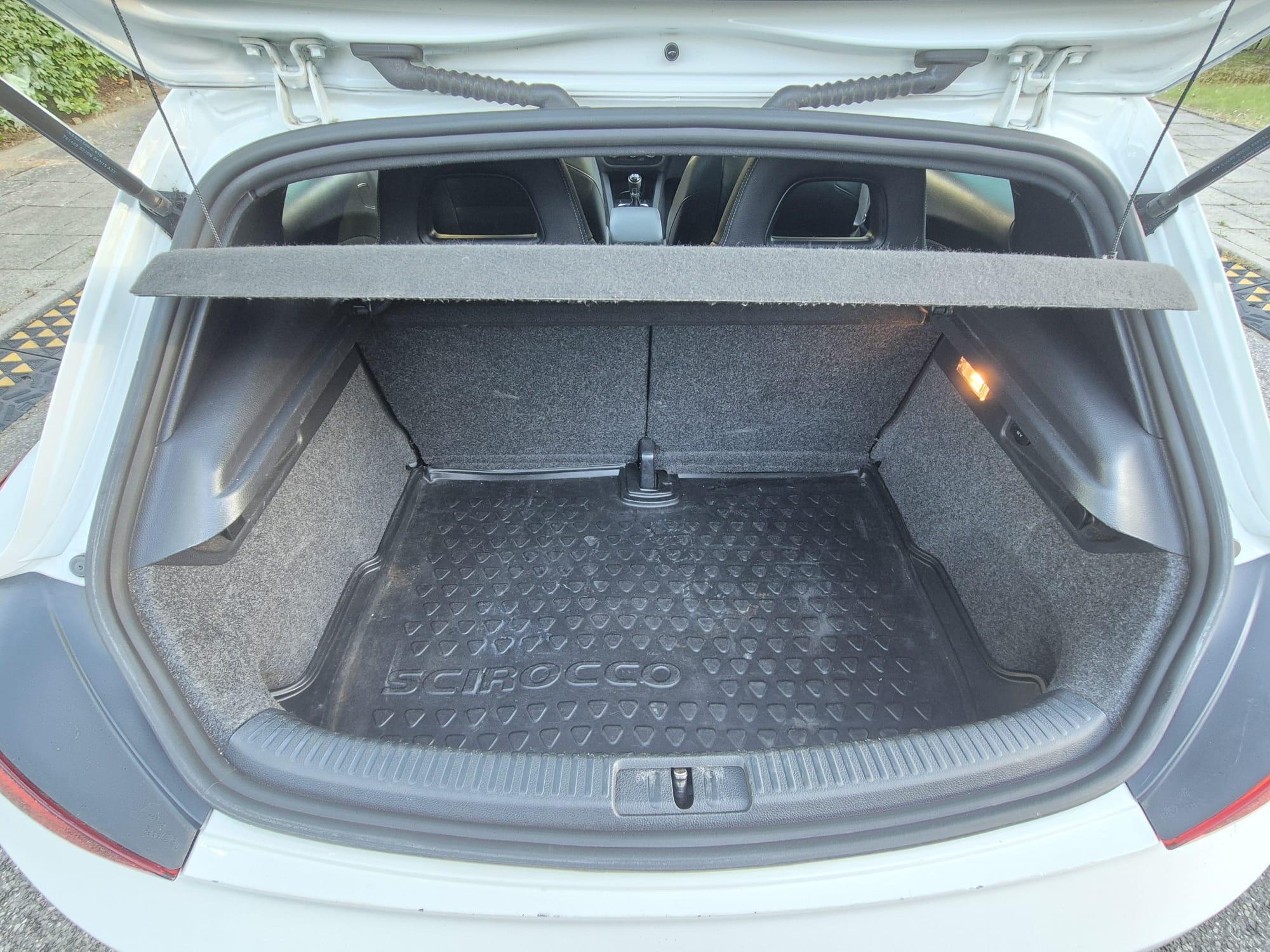 Volkswagen Scirocco - Image 44