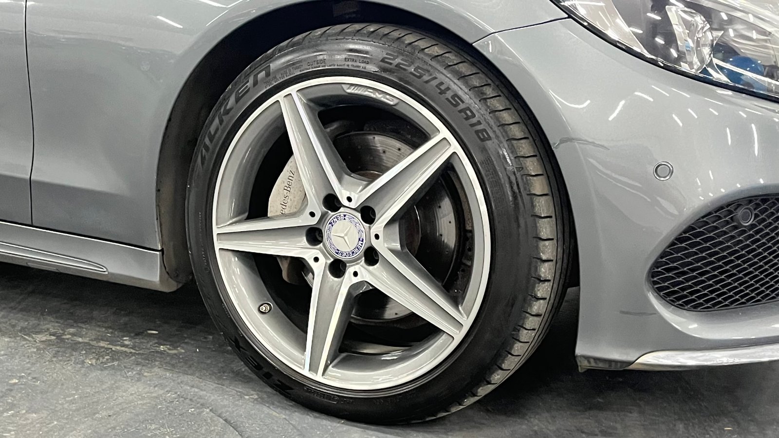 Mercedes C Class - Image 8