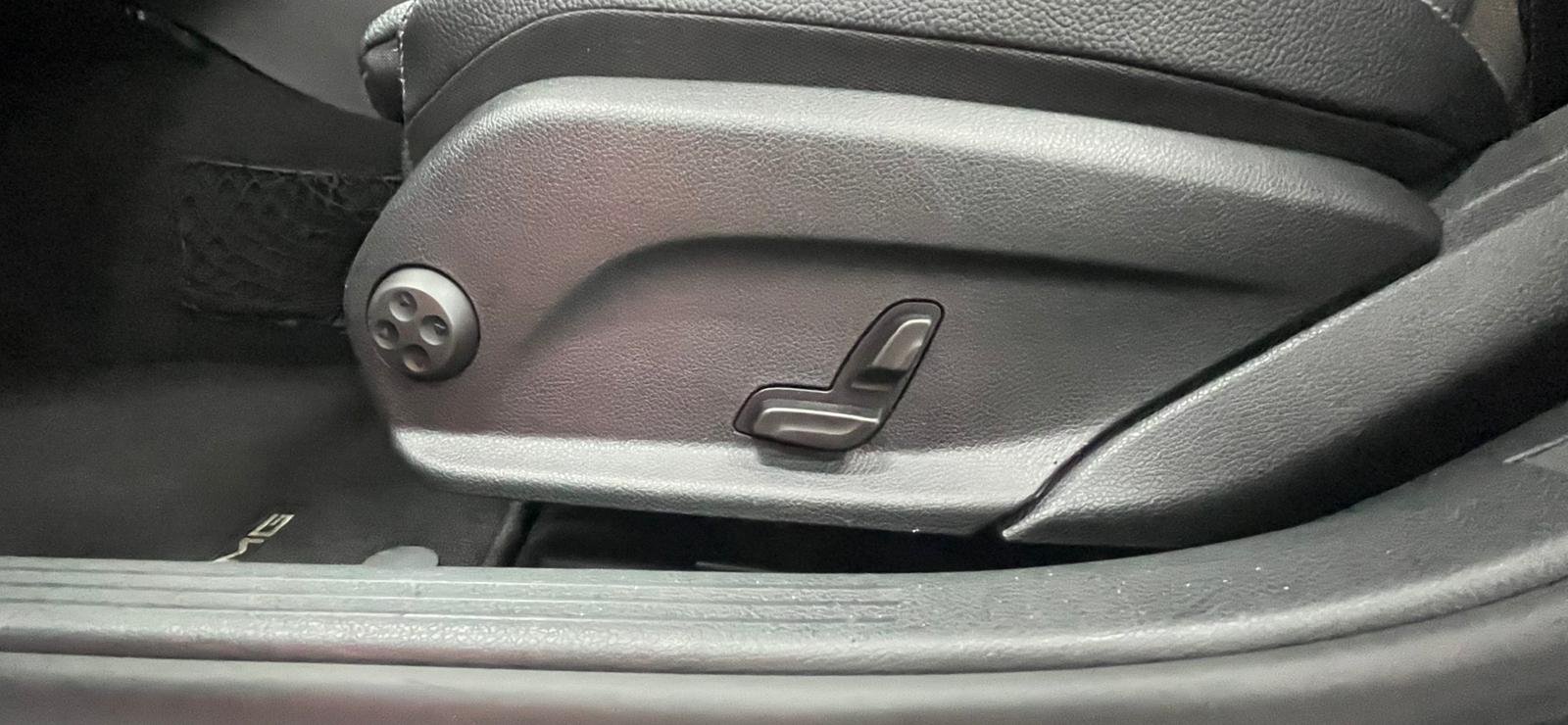 Mercedes C Class - Image 32