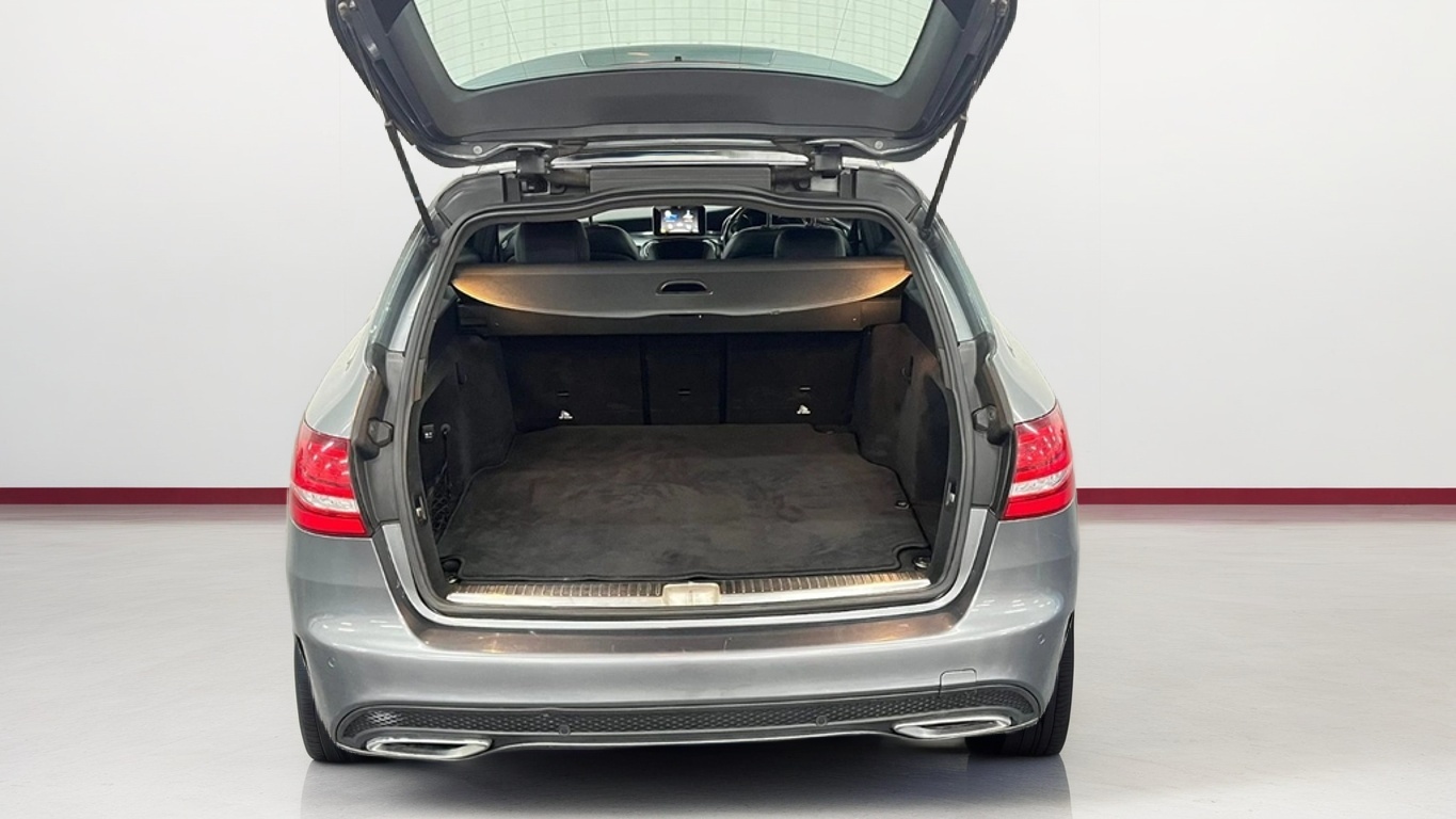 Mercedes C Class - Image 20