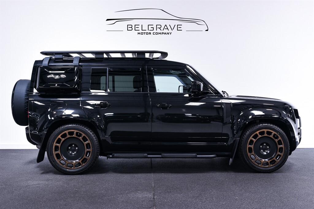 Land Rover Defender 110