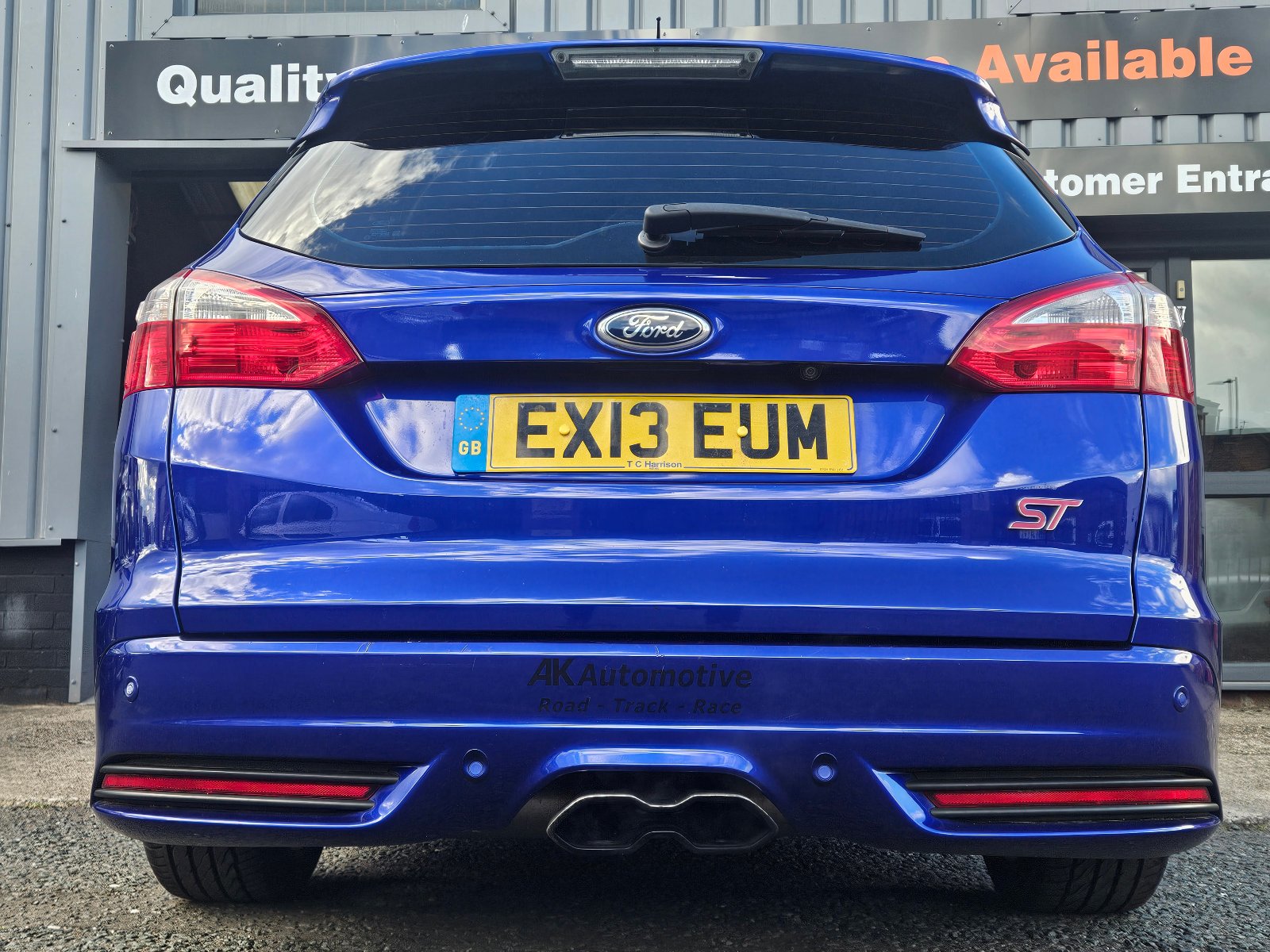Ford Focus - Image 8