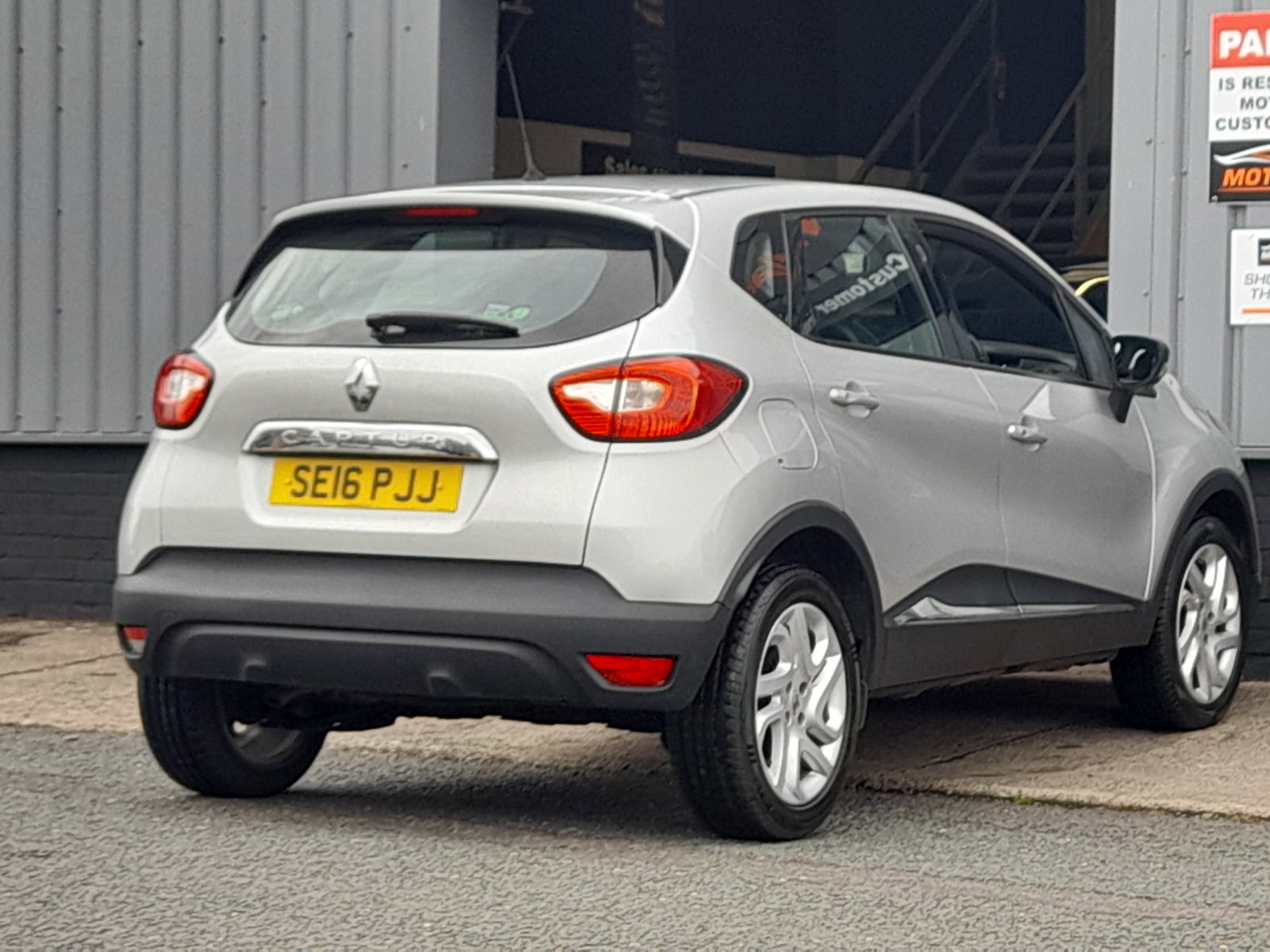 Renault Captur - Image 6