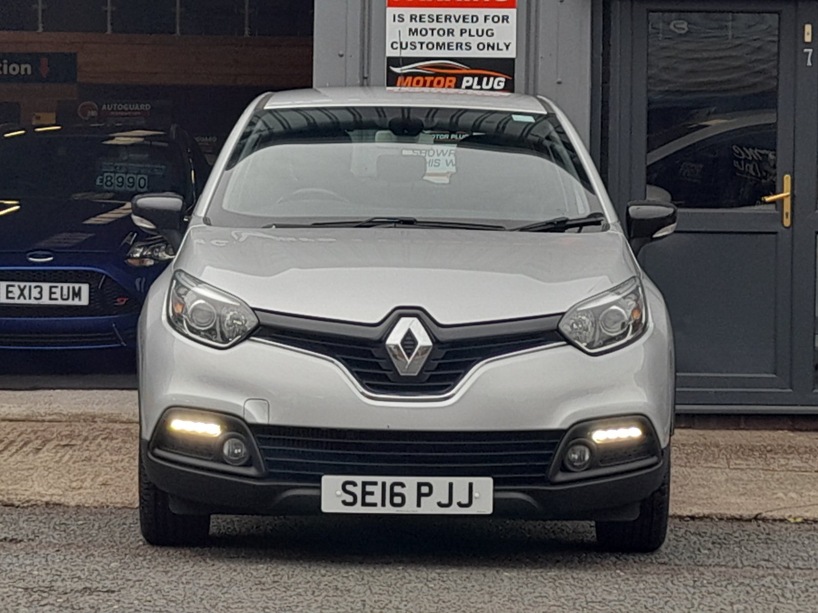 Renault Captur - Image 3