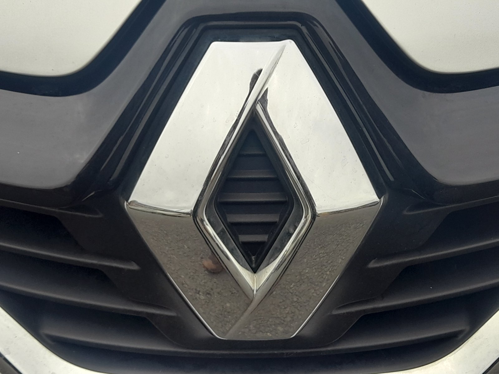 Renault Captur - Image 32