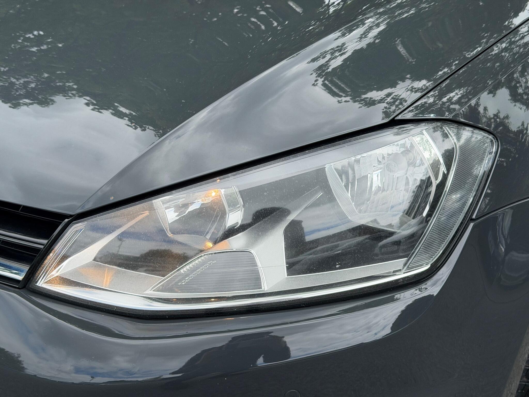 Volkswagen Golf - Image 5