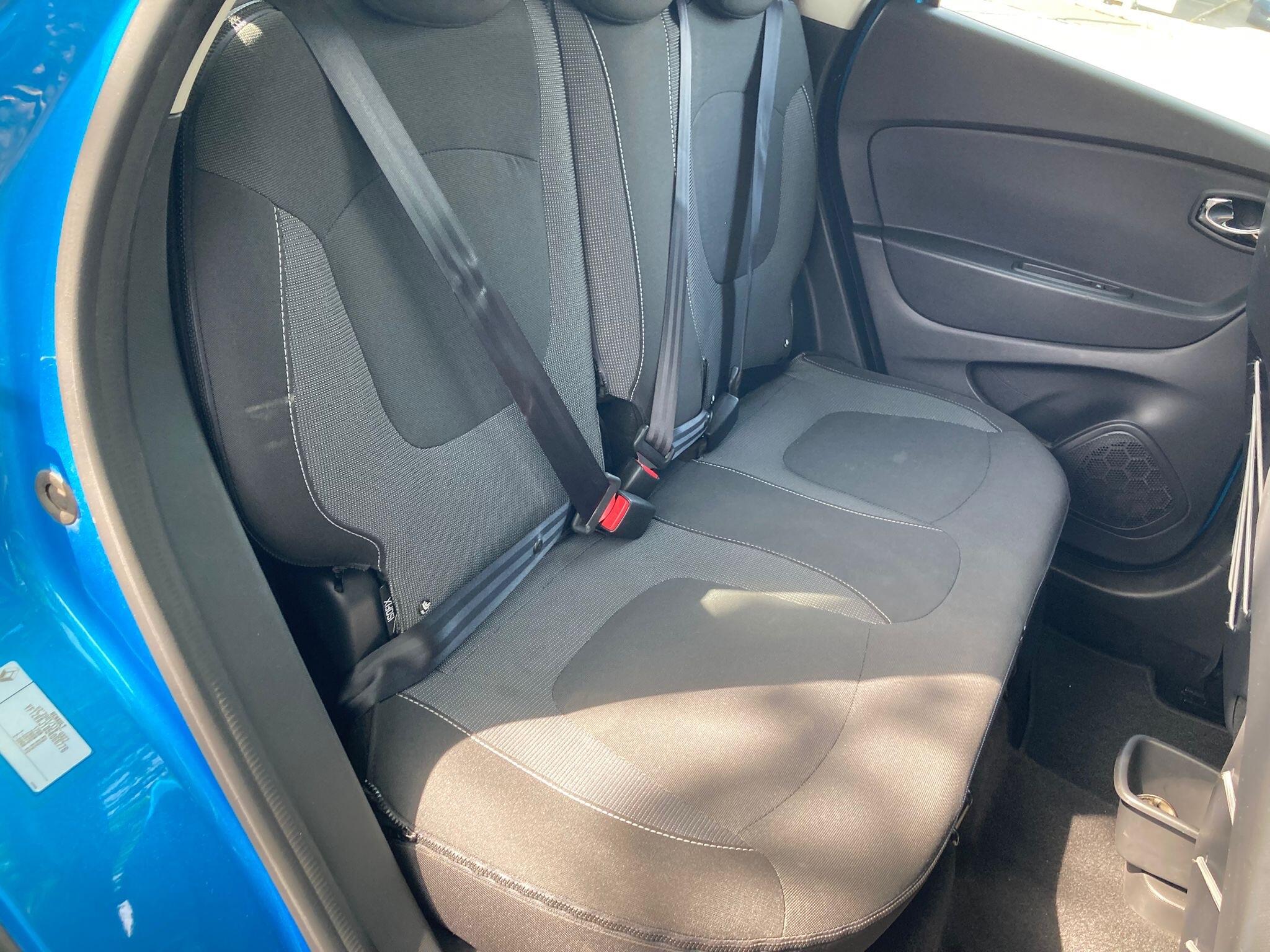 Renault Captur - Image 13