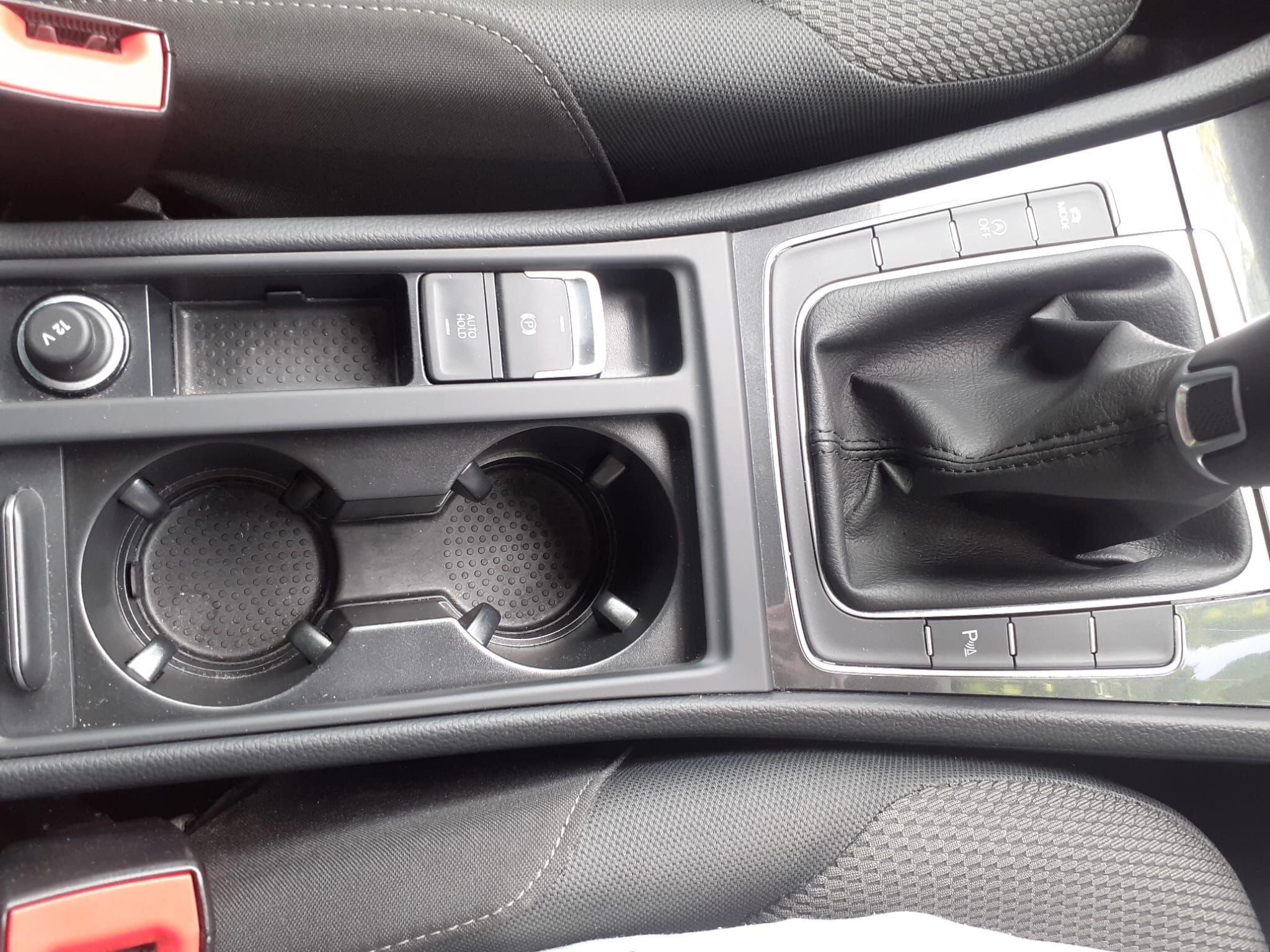 Volkswagen Golf - Image 15