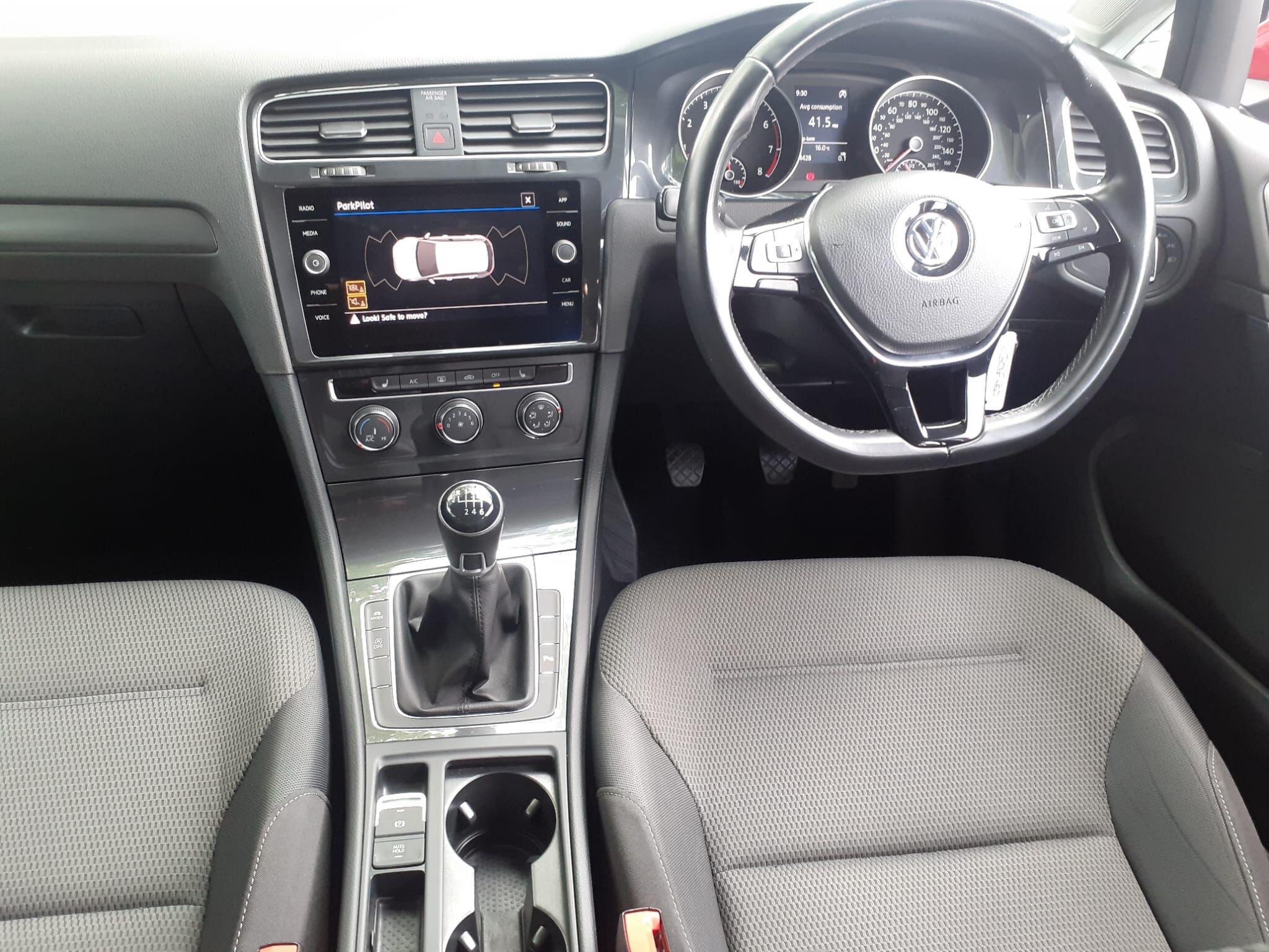 Volkswagen Golf - Image 16