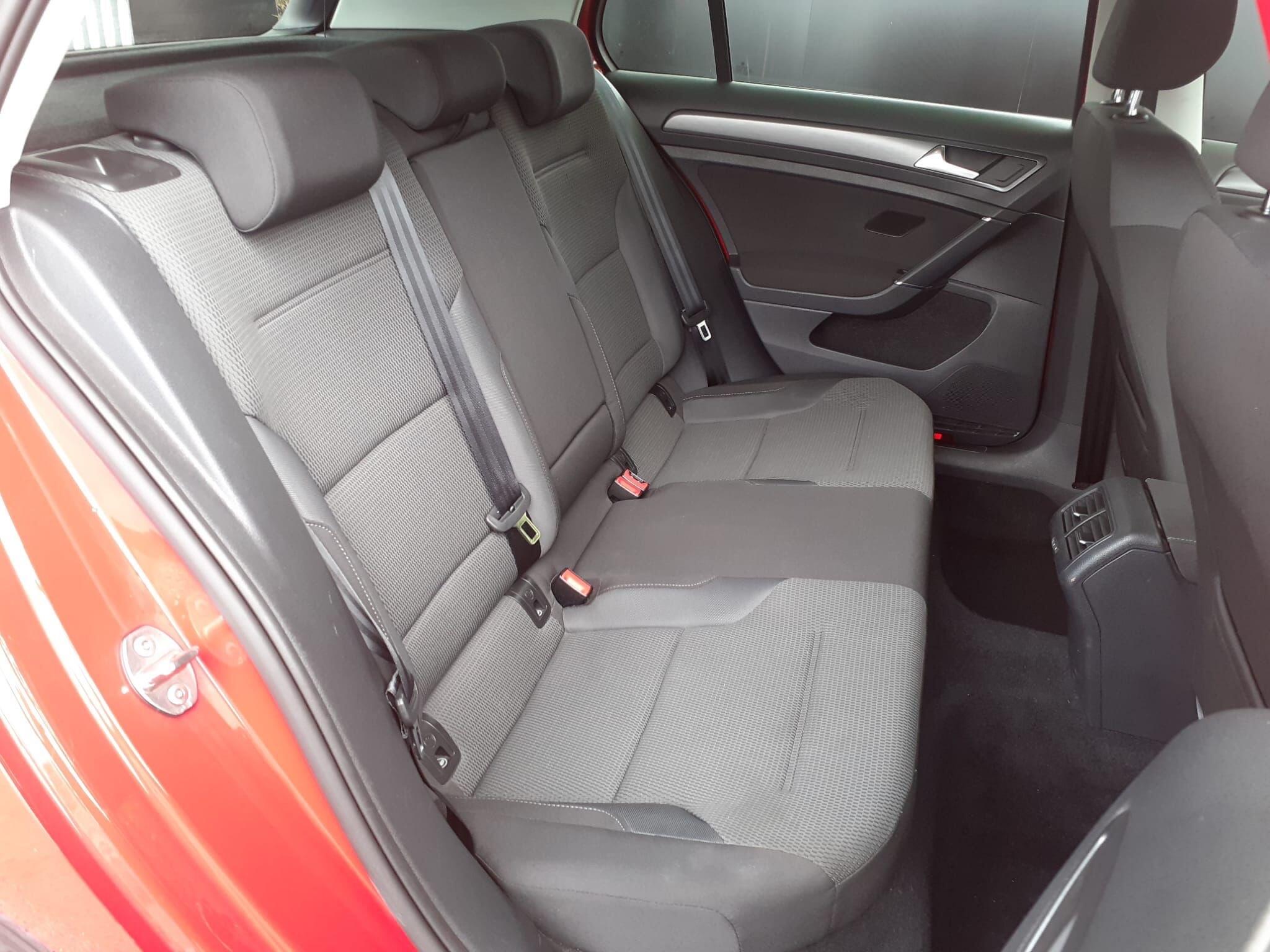 Volkswagen Golf - Image 19