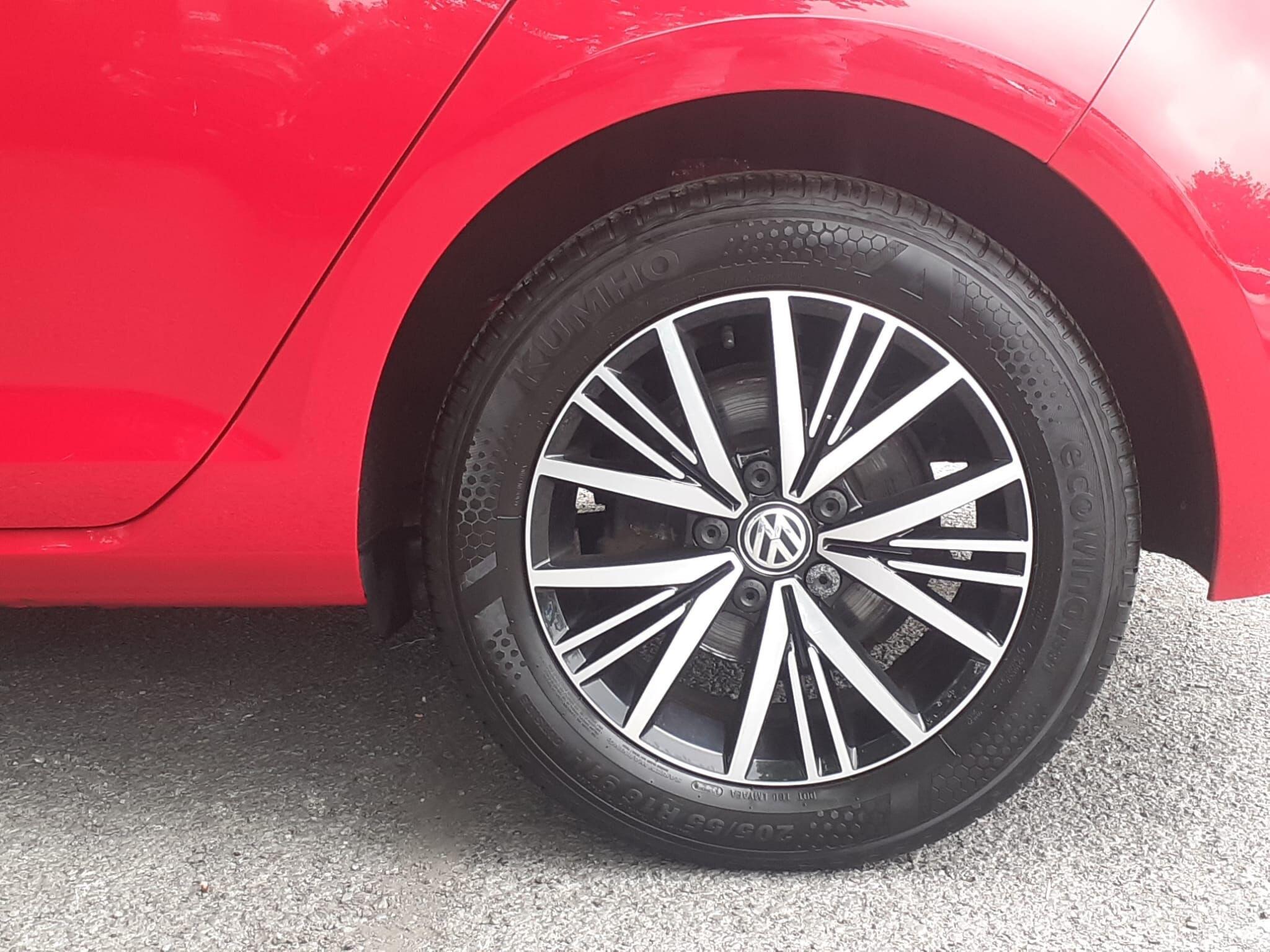Volkswagen Golf - Image 29