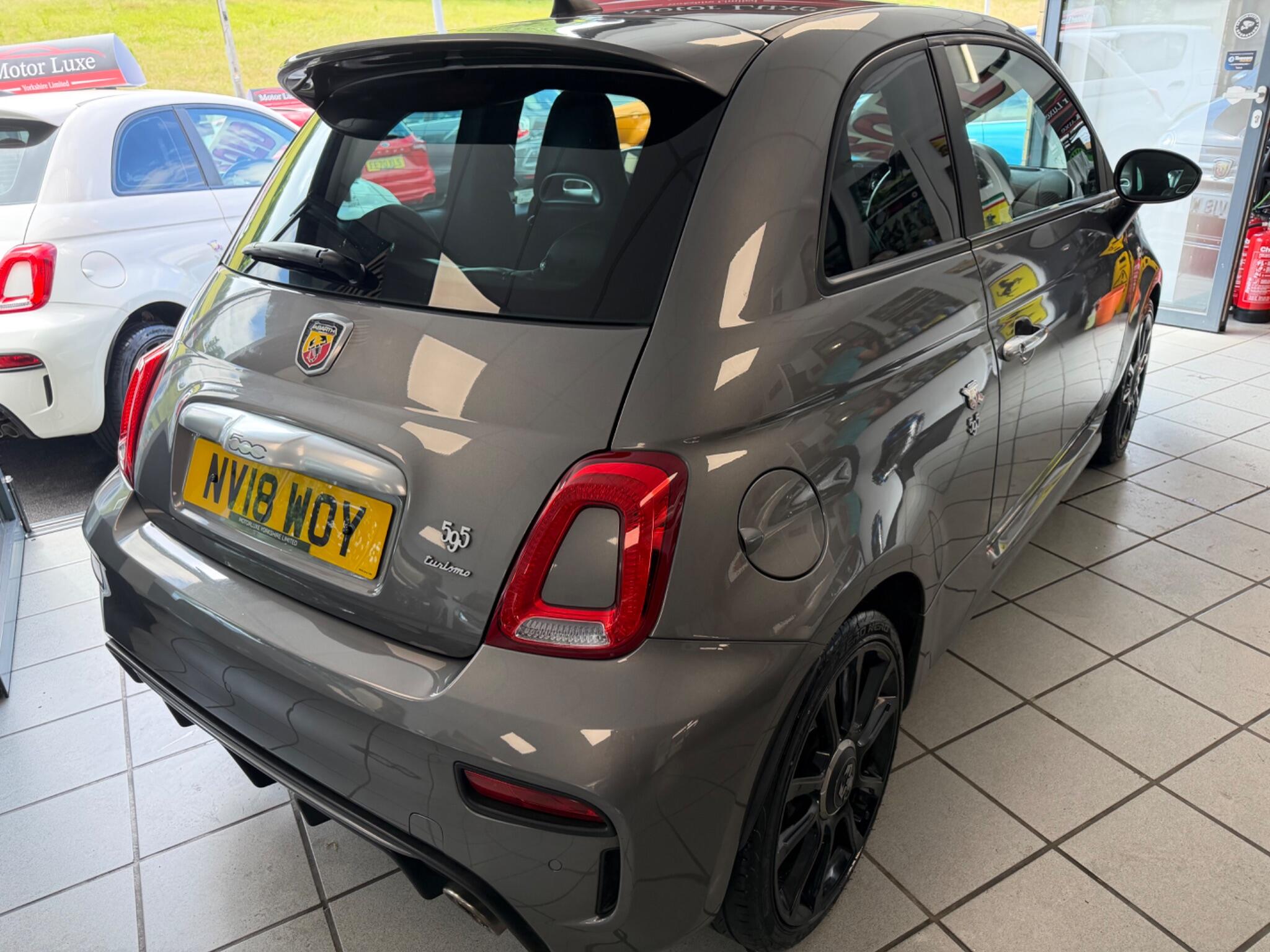 Abarth 595 - Image 11