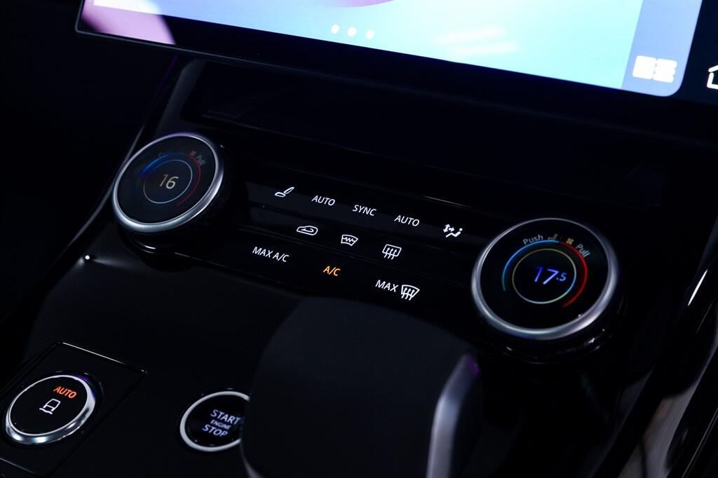 Land Rover RANGE ROVER SPORT - Image 20