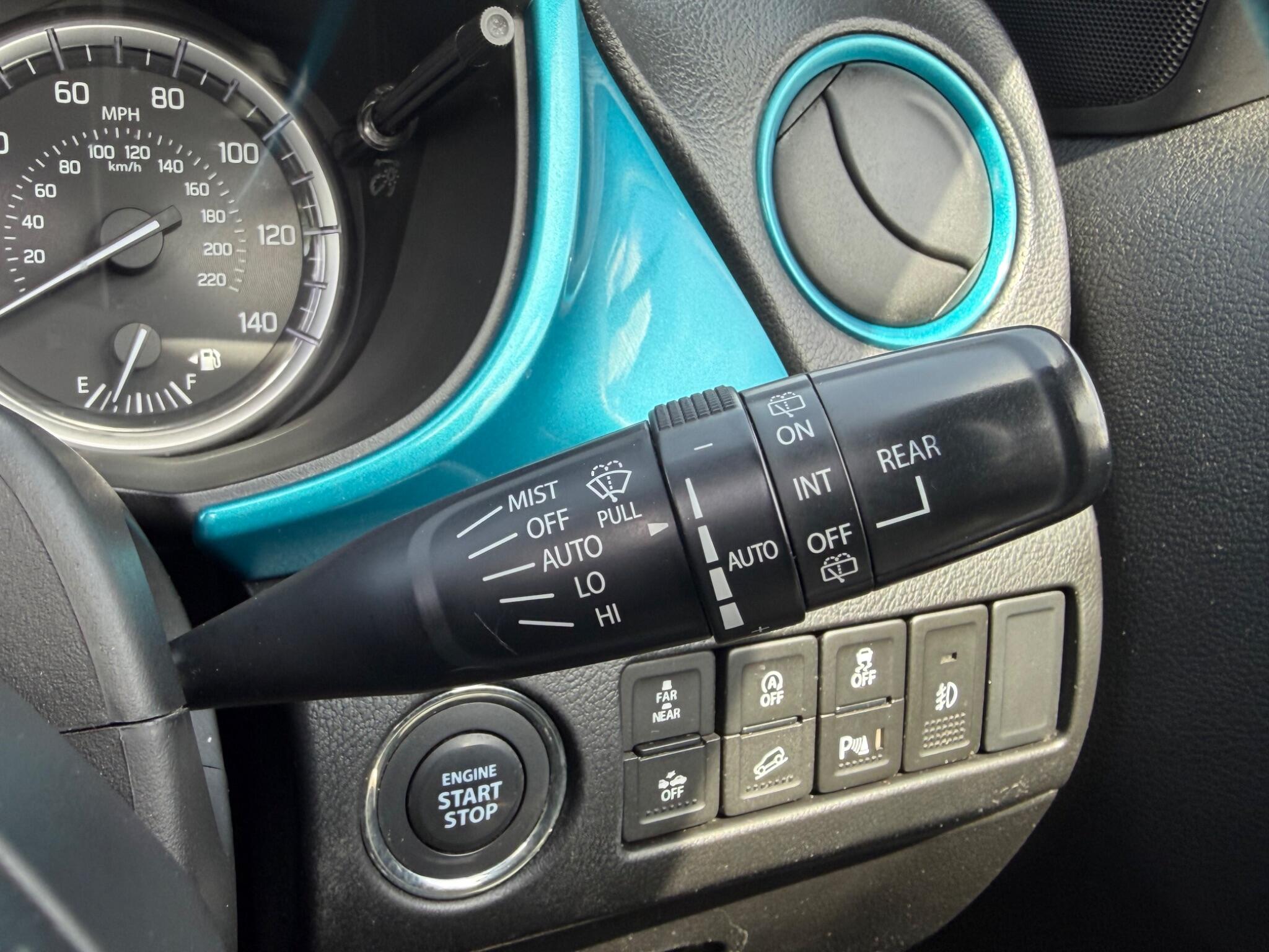 Suzuki Vitara - Image 16