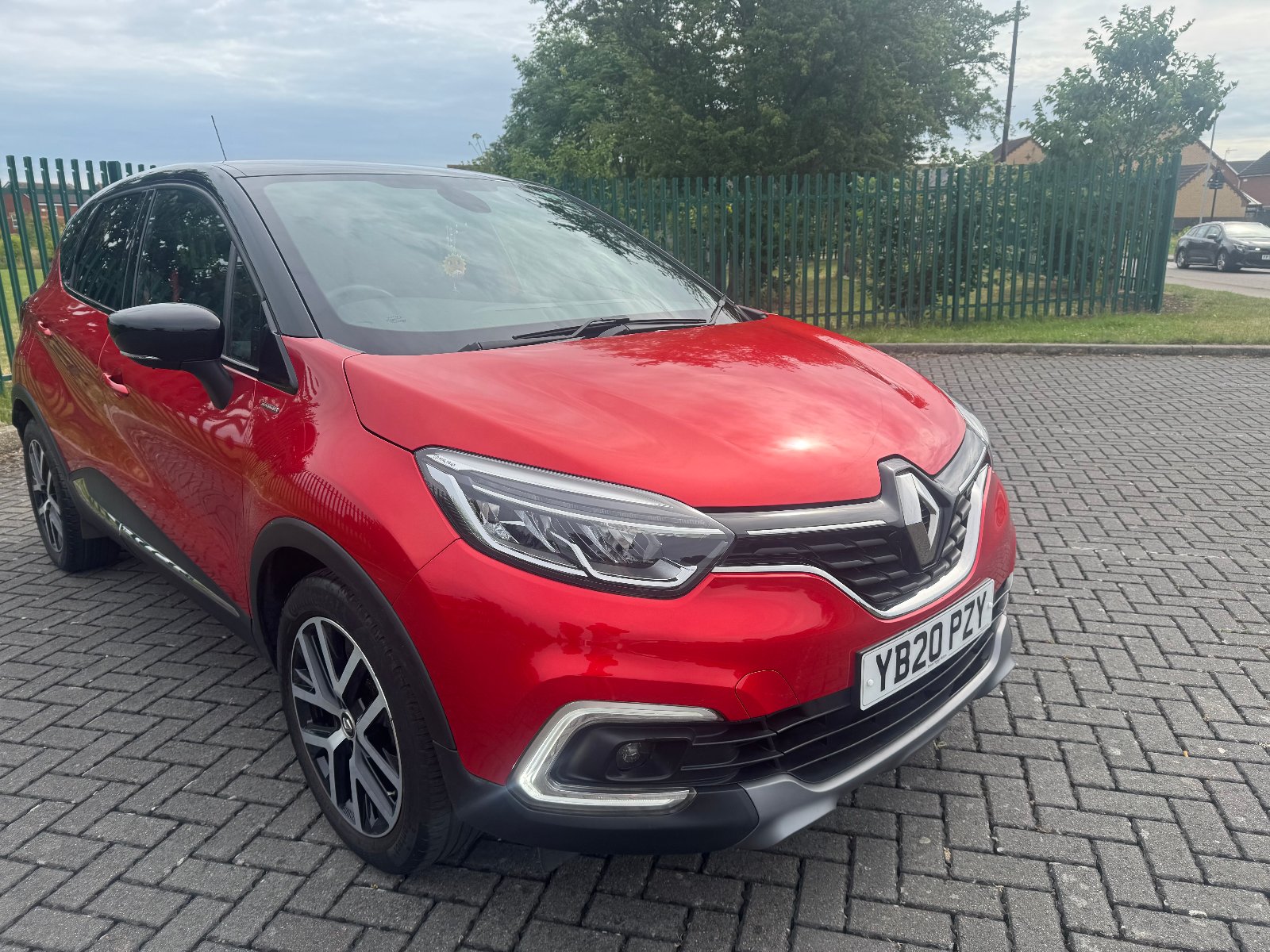 Renault Captur - Image 4
