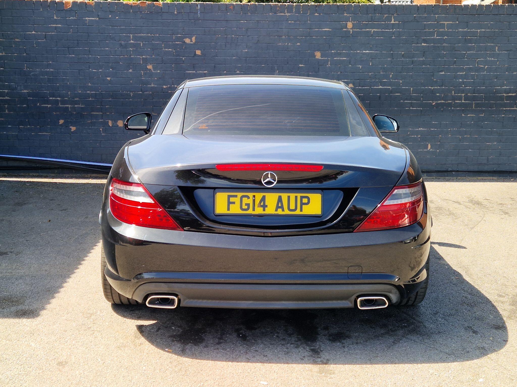 Mercedes SLK - Image 13