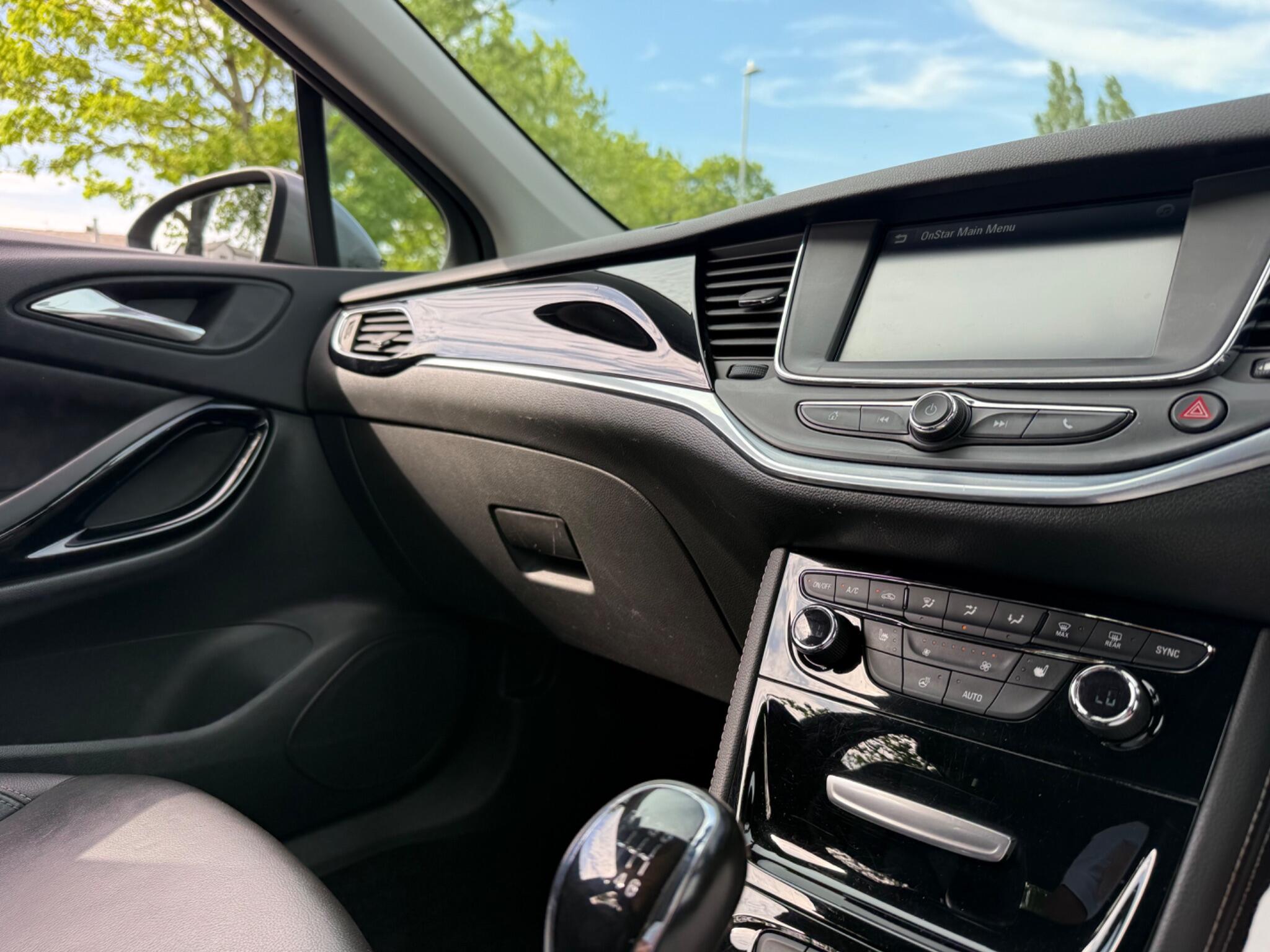 Vauxhall Astra - Image 15