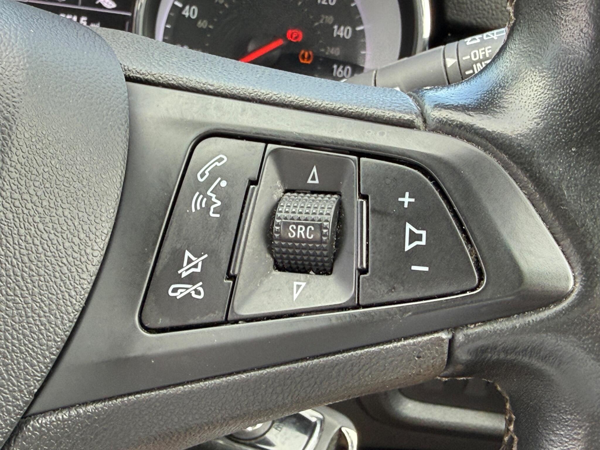 Vauxhall Astra - Image 23