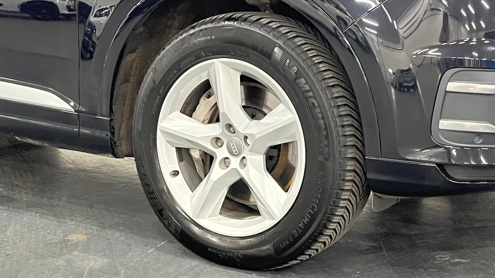 Audi Q7 - Image 6