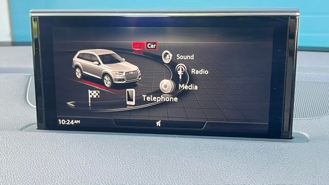Audi Q7 - Image 24