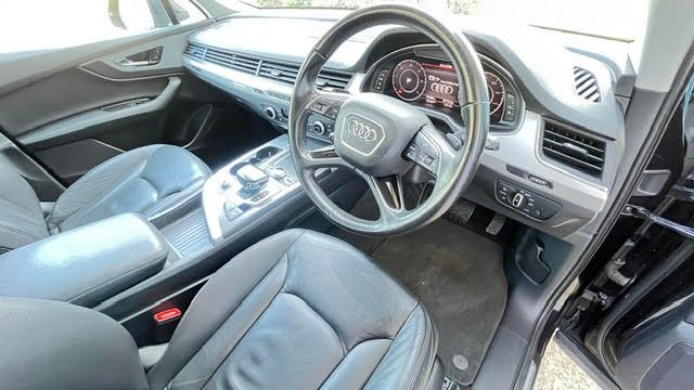 Audi Q7 - Image 27