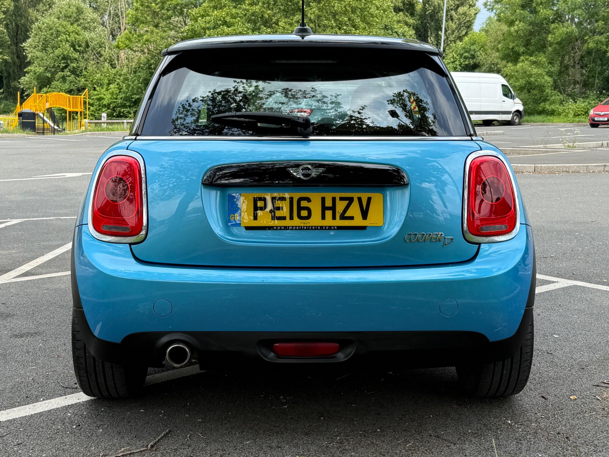 MINI Hatch - Image 6