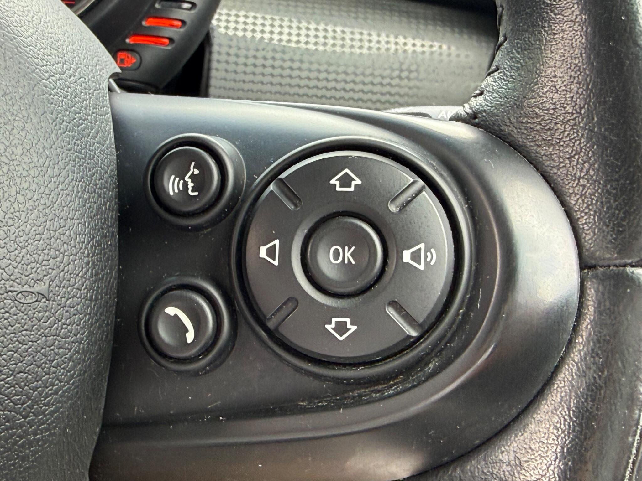 MINI Hatch - Image 20