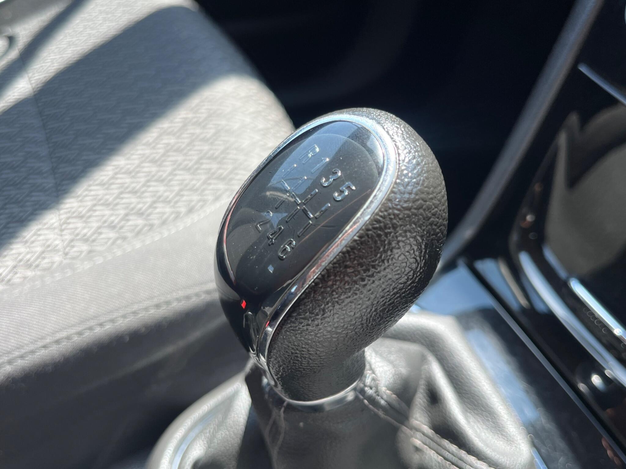 Vauxhall Mokka X - Image 17