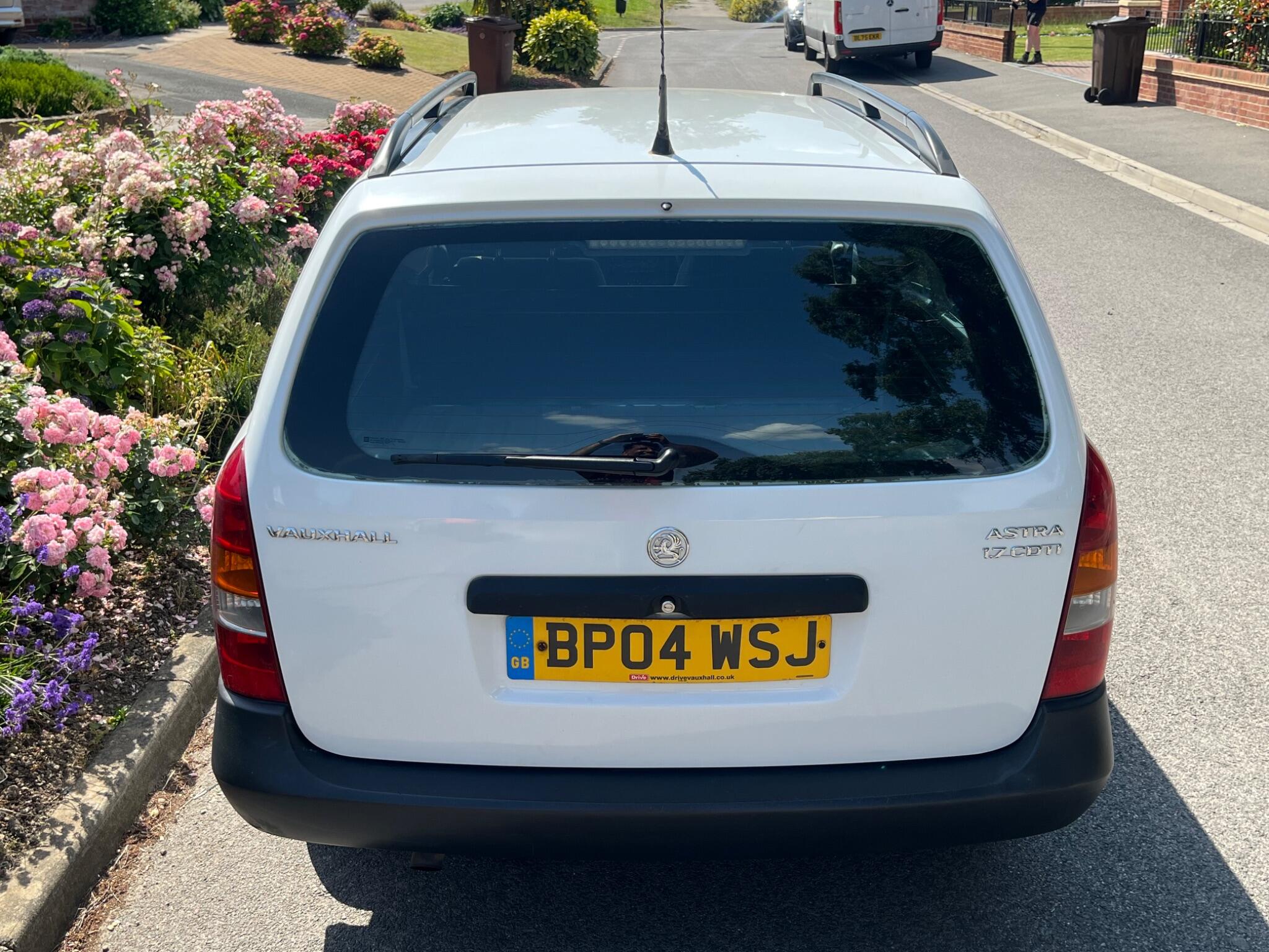 Vauxhall Astra Van - Image 19