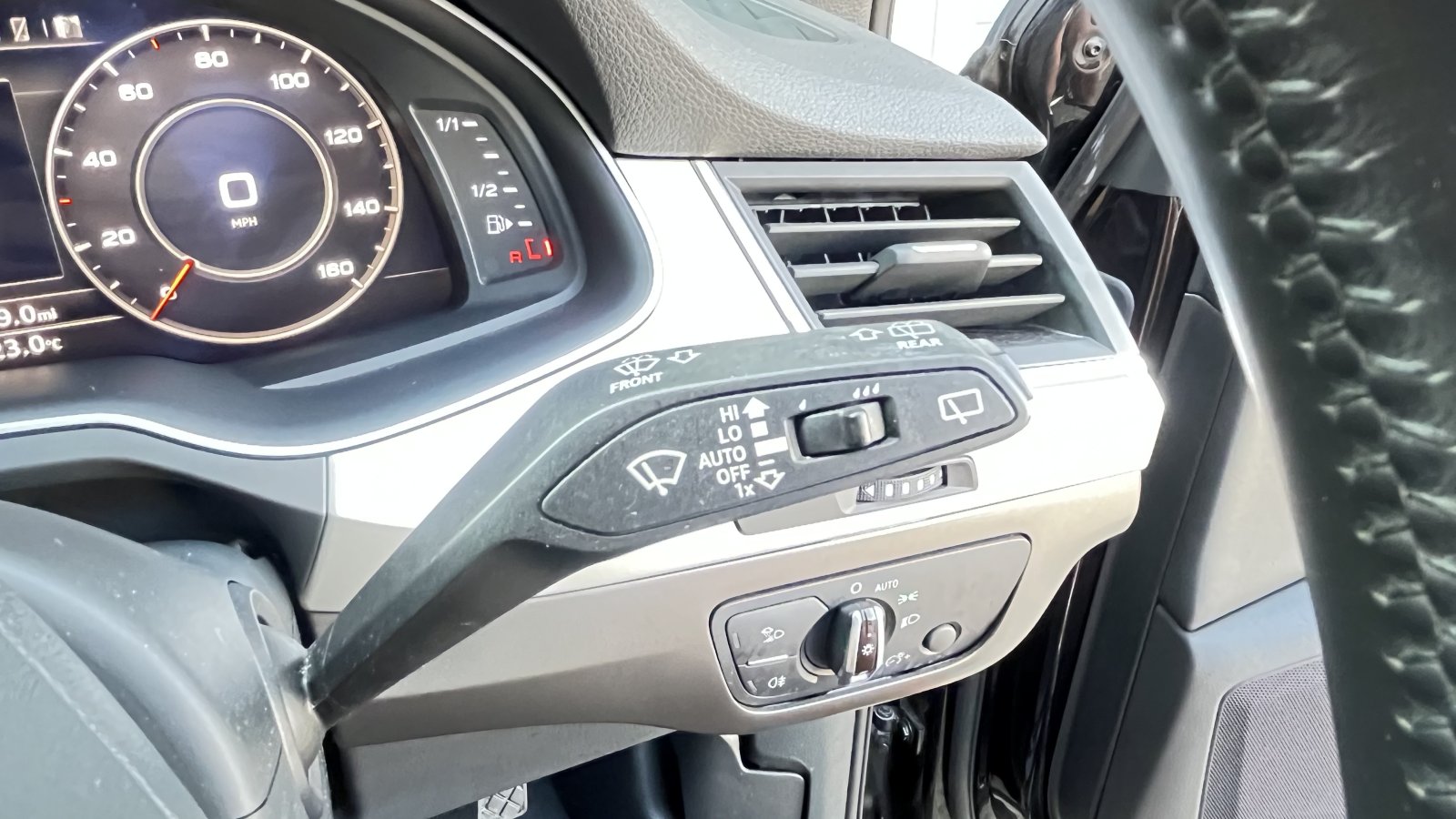 Audi Q7 - Image 52