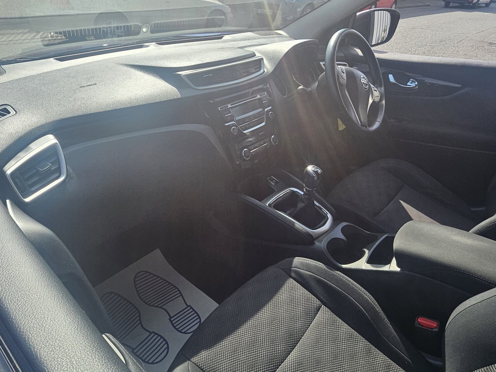 Nissan Qashqai - Image 12