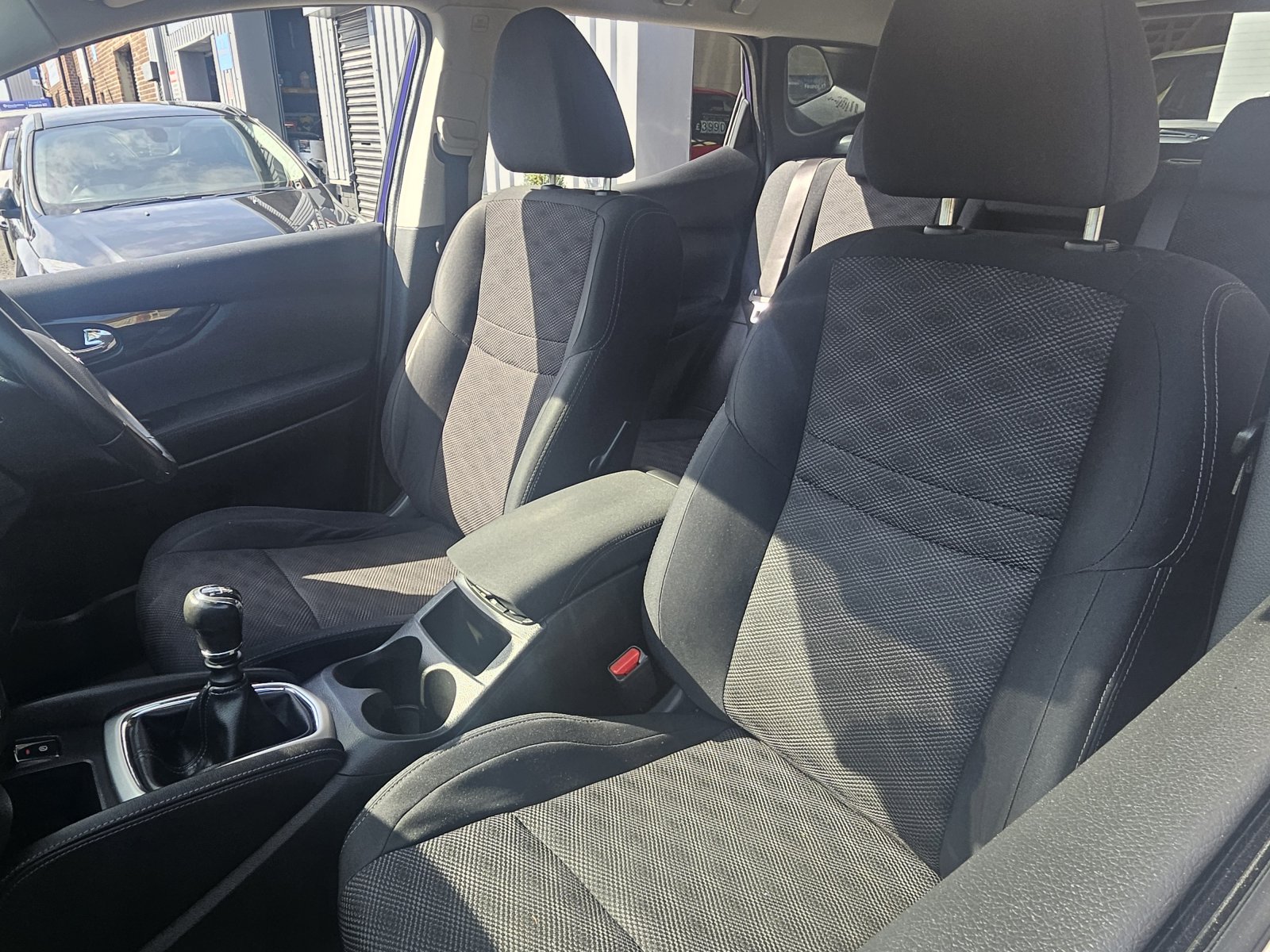 Nissan Qashqai - Image 13