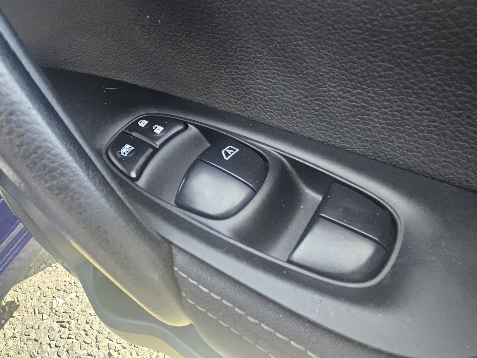 Nissan Qashqai - Image 19